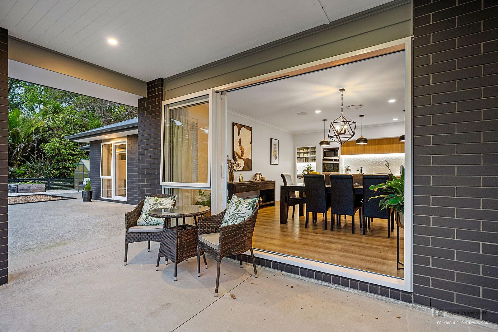 Slider image of 193 Glenmore Road, Auckland