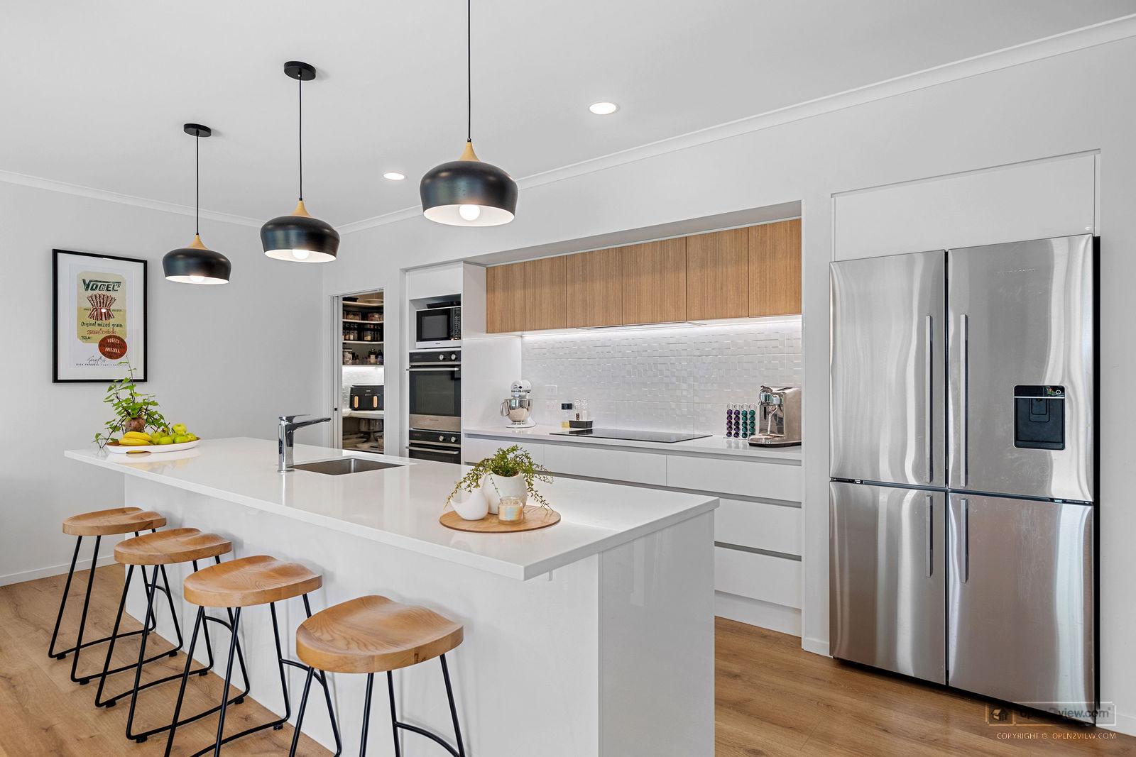 Slider image of 193 Glenmore Road, Auckland