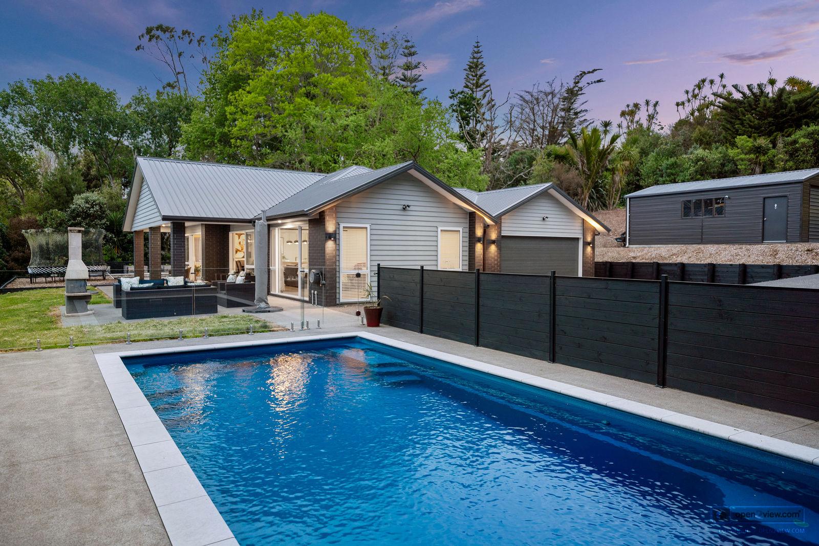 Slider image of 193 Glenmore Road, Auckland
