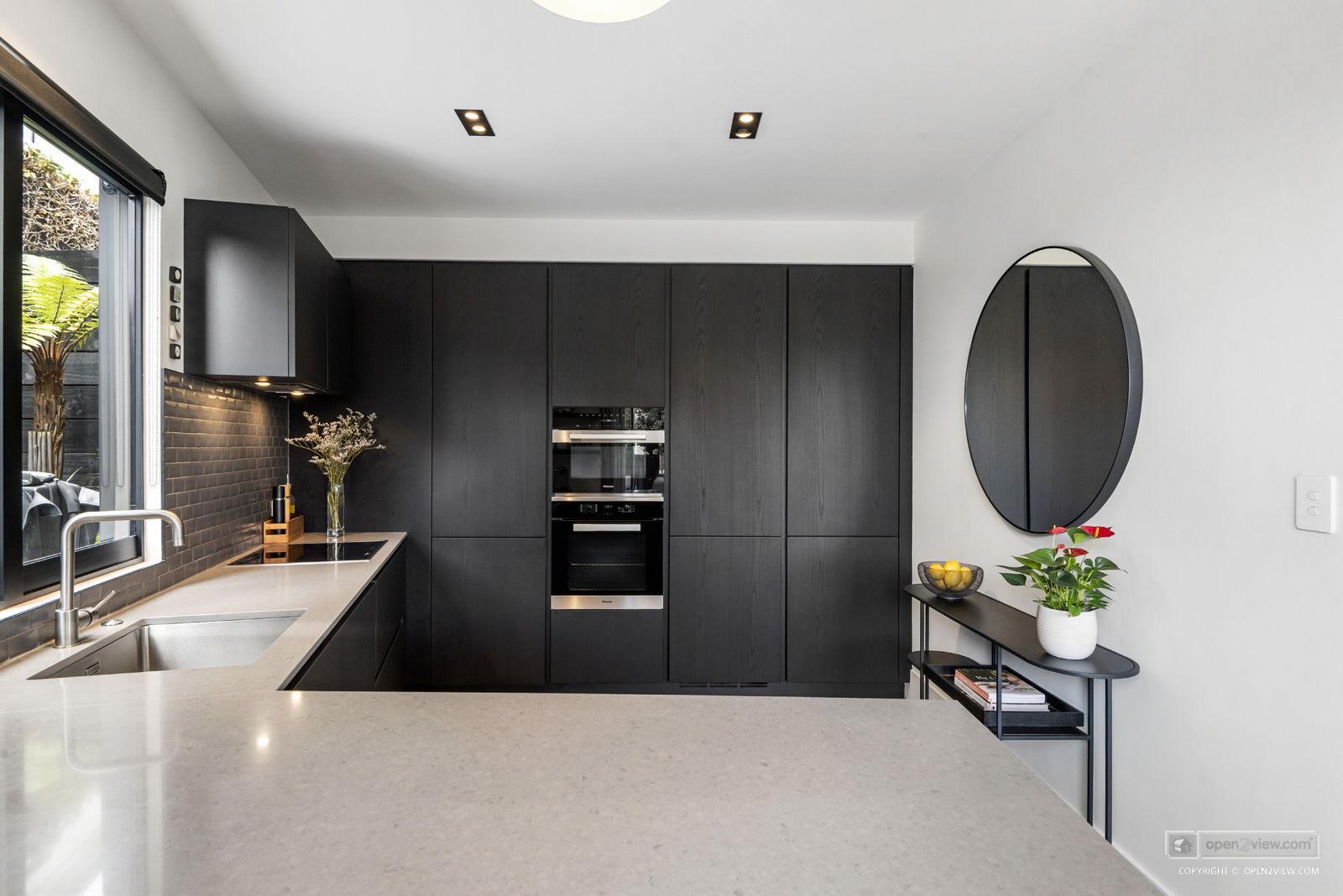 Slider image of 2A Arthur Crescent, Auckland