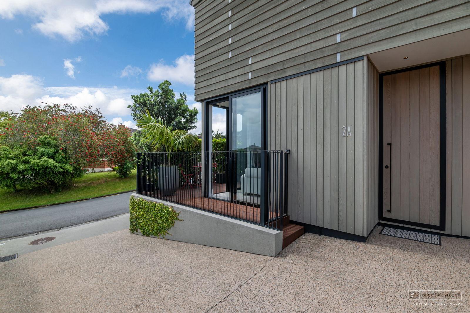 Slider image of 2A Arthur Crescent, Auckland