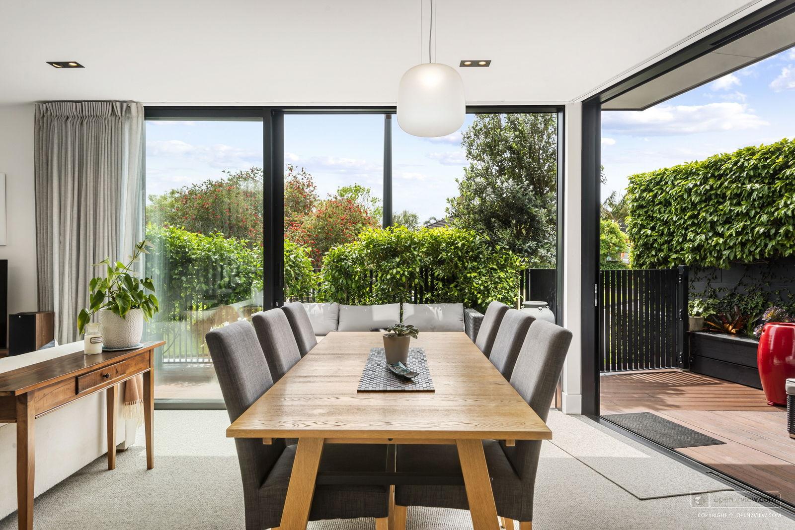 Slider image of 2A Arthur Crescent, Auckland