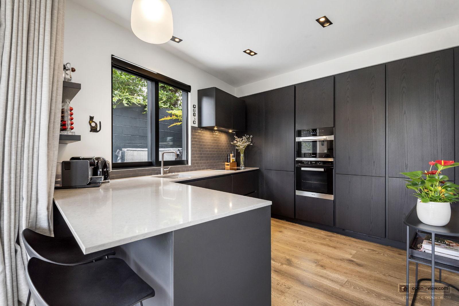 Slider image of 2A Arthur Crescent, Auckland