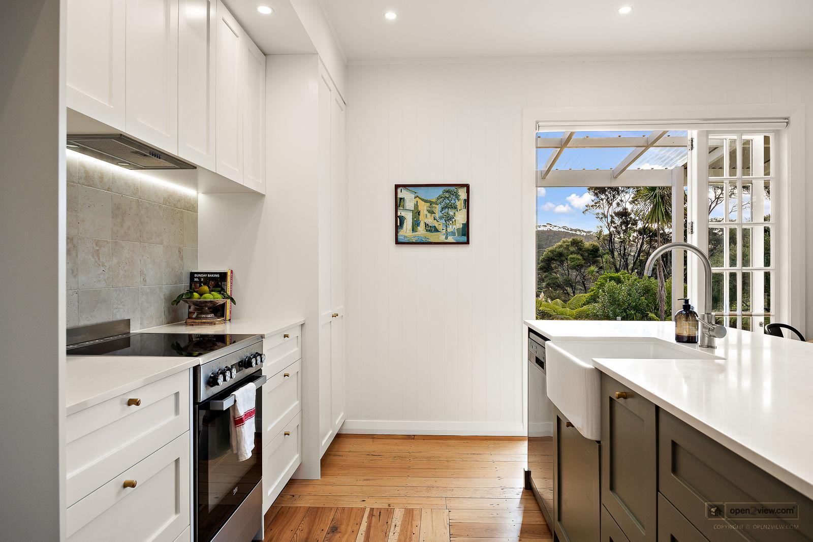 Slider image of 1223 Old North Road, Auckland