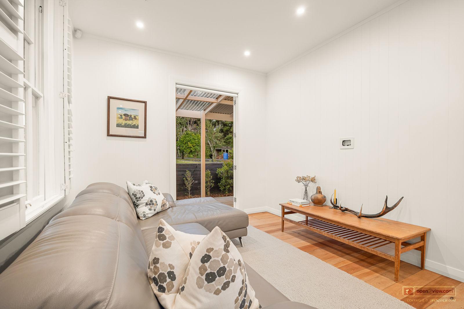 Slider image of 1223 Old North Road, Auckland