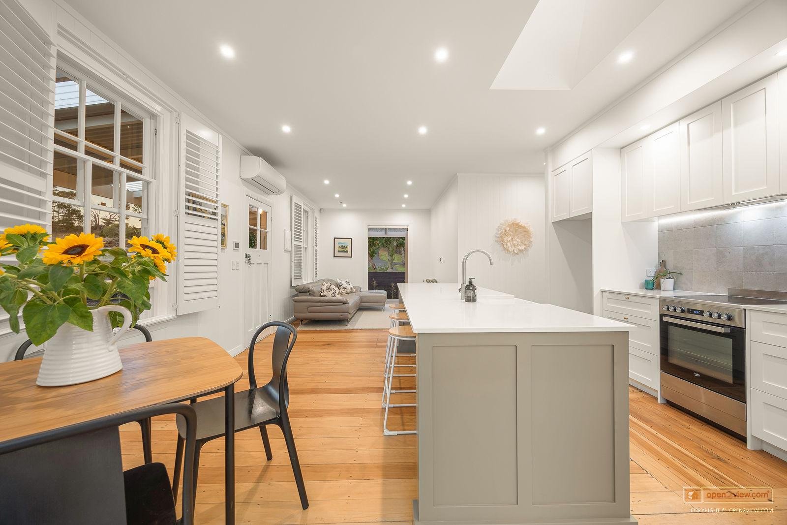 Slider image of 1223 Old North Road, Auckland