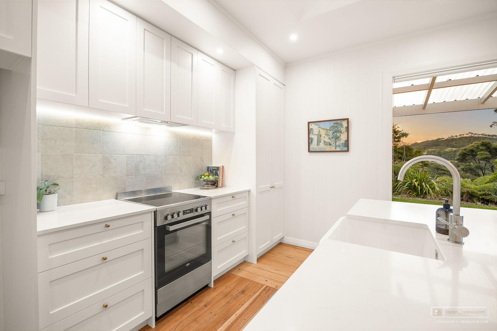 Slider image of 1223 Old North Road, Auckland