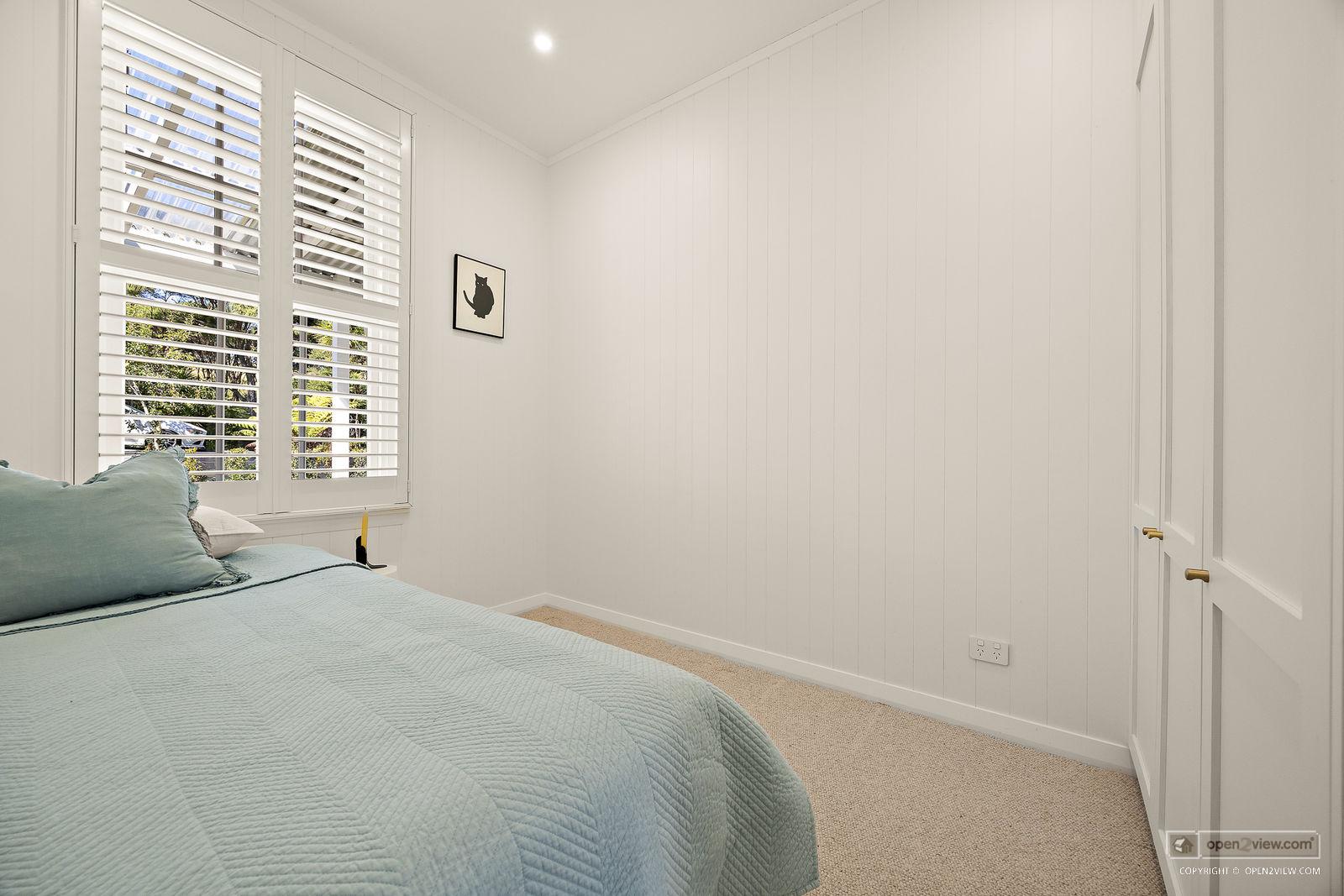 Slider image of 1223 Old North Road, Auckland