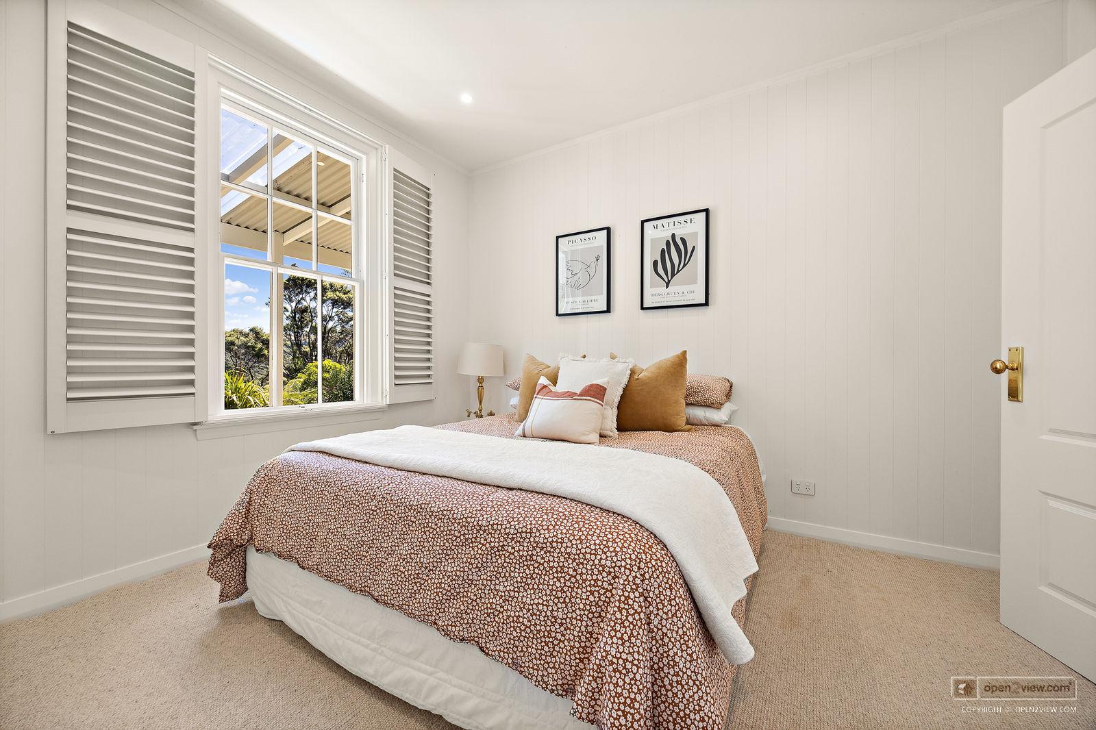 Slider image of 1223 Old North Road, Auckland