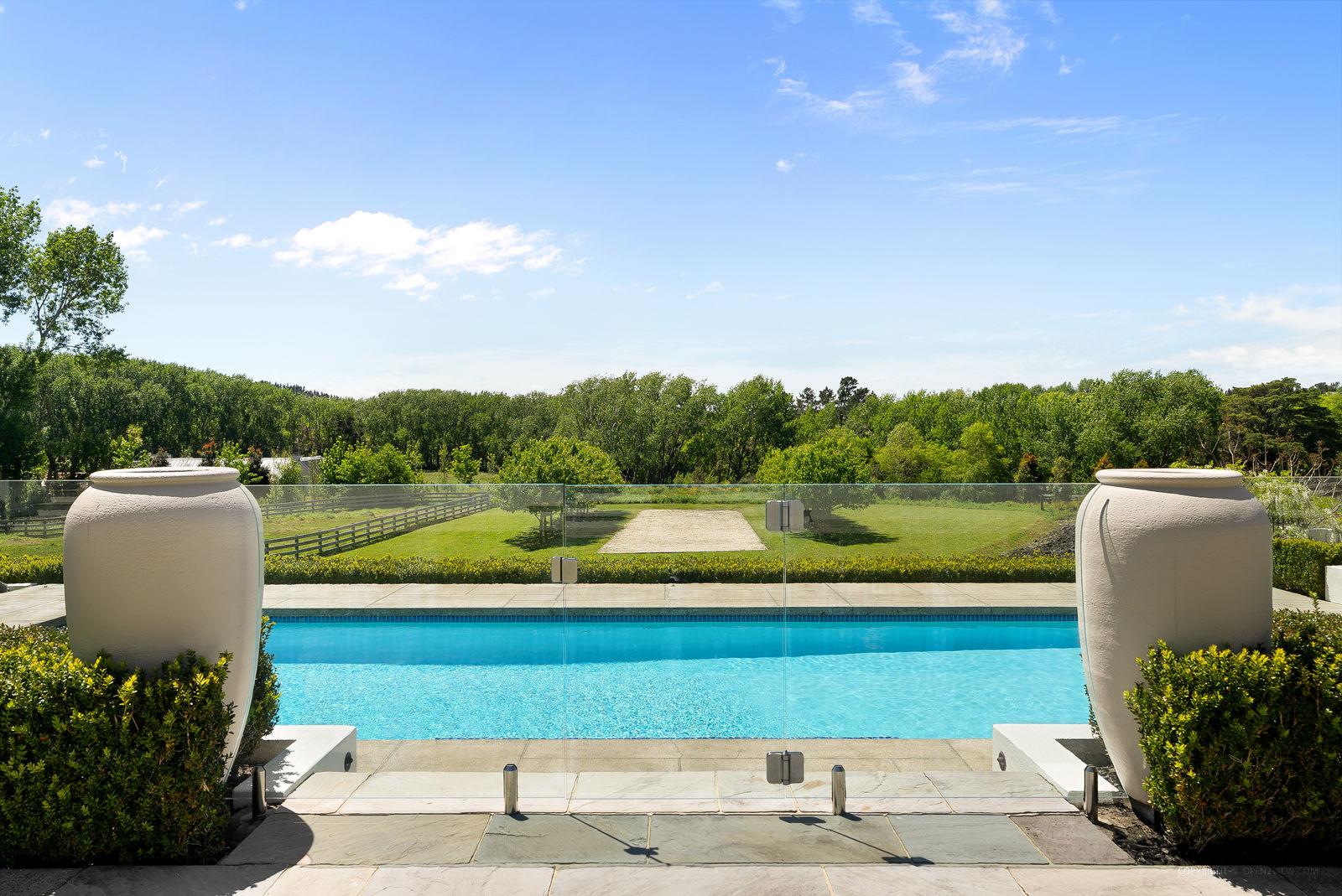 Slider image of 4 Lewis Lane, Auckland