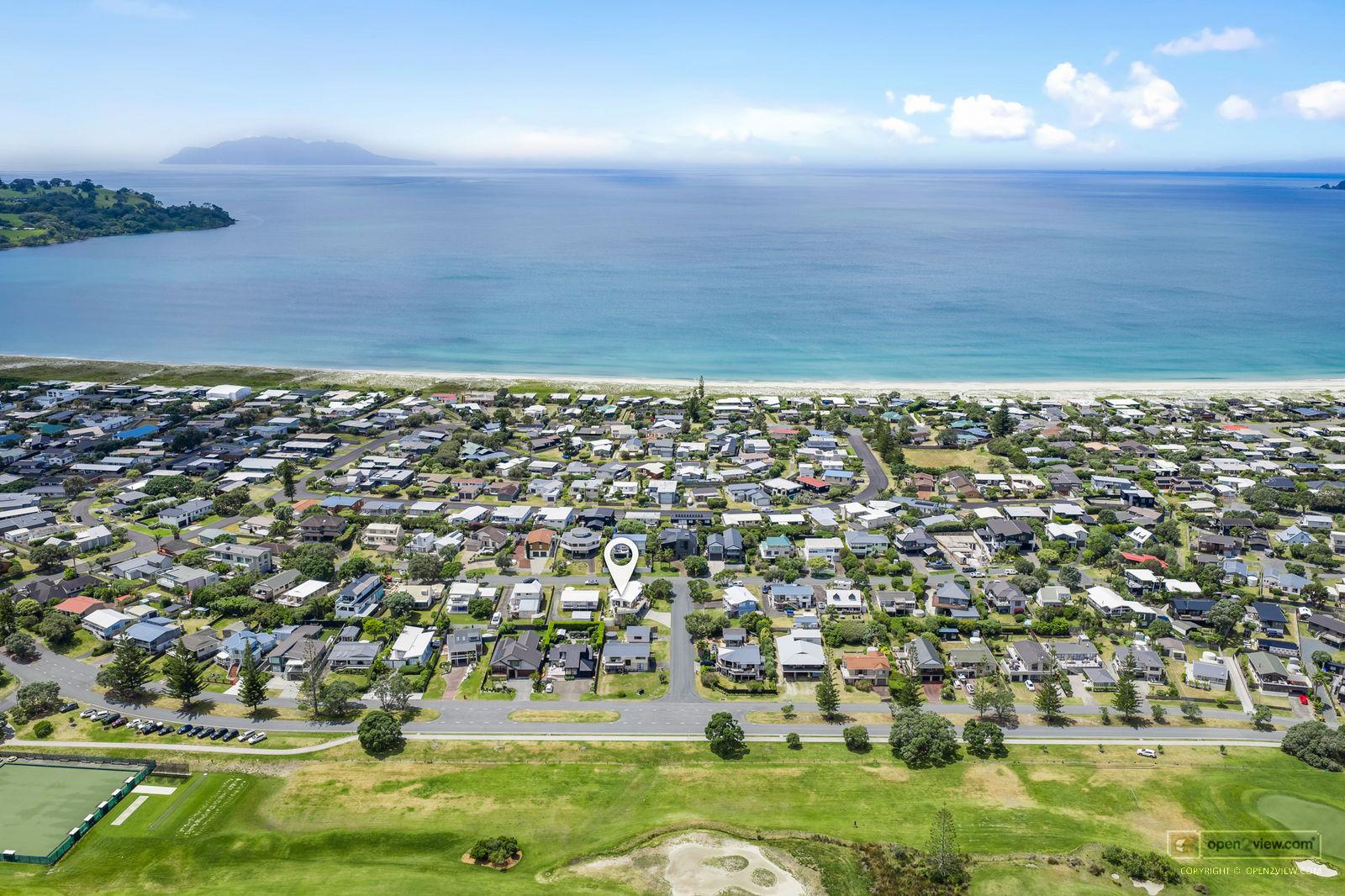 Slider image of 3 Caroline Heights, Auckland