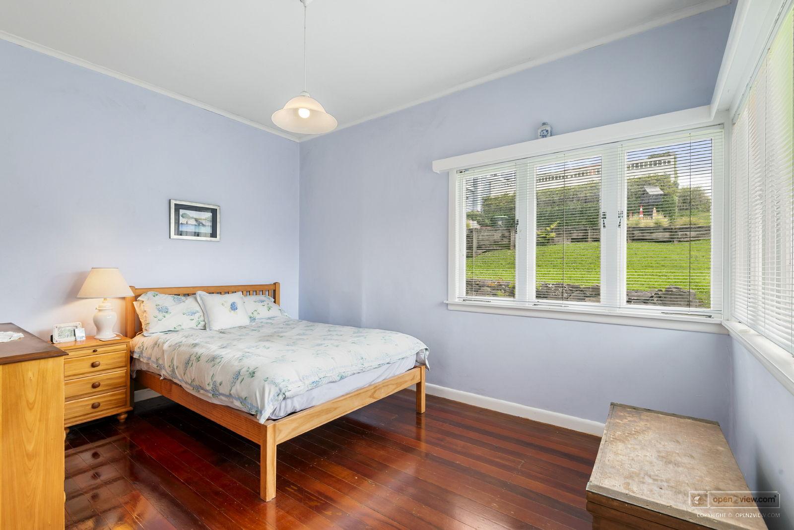 Slider image of 3 Rarere Road, Auckland