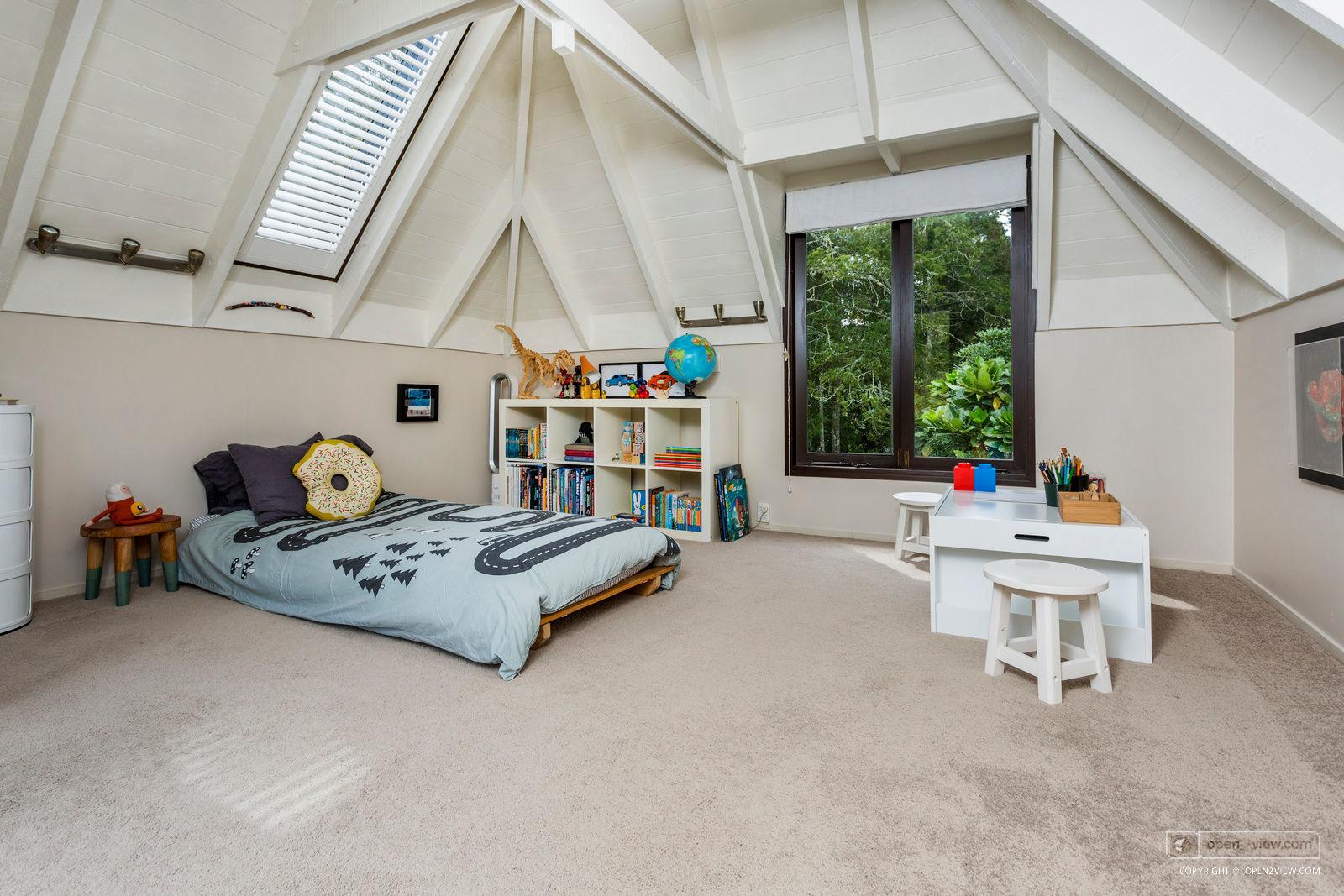 Slider image of 24 Channel View Road, Auckland