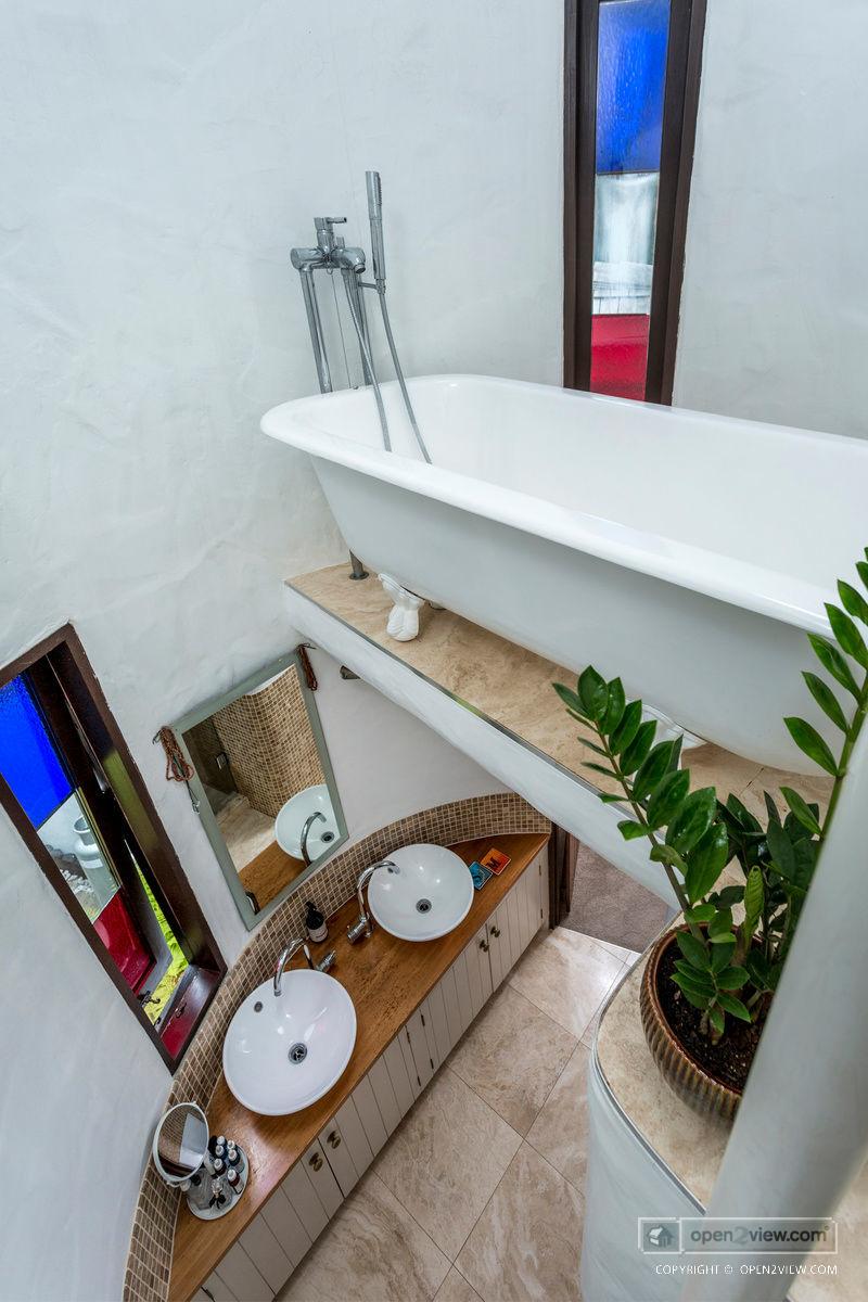 Slider image of 24 Channel View Road, Auckland