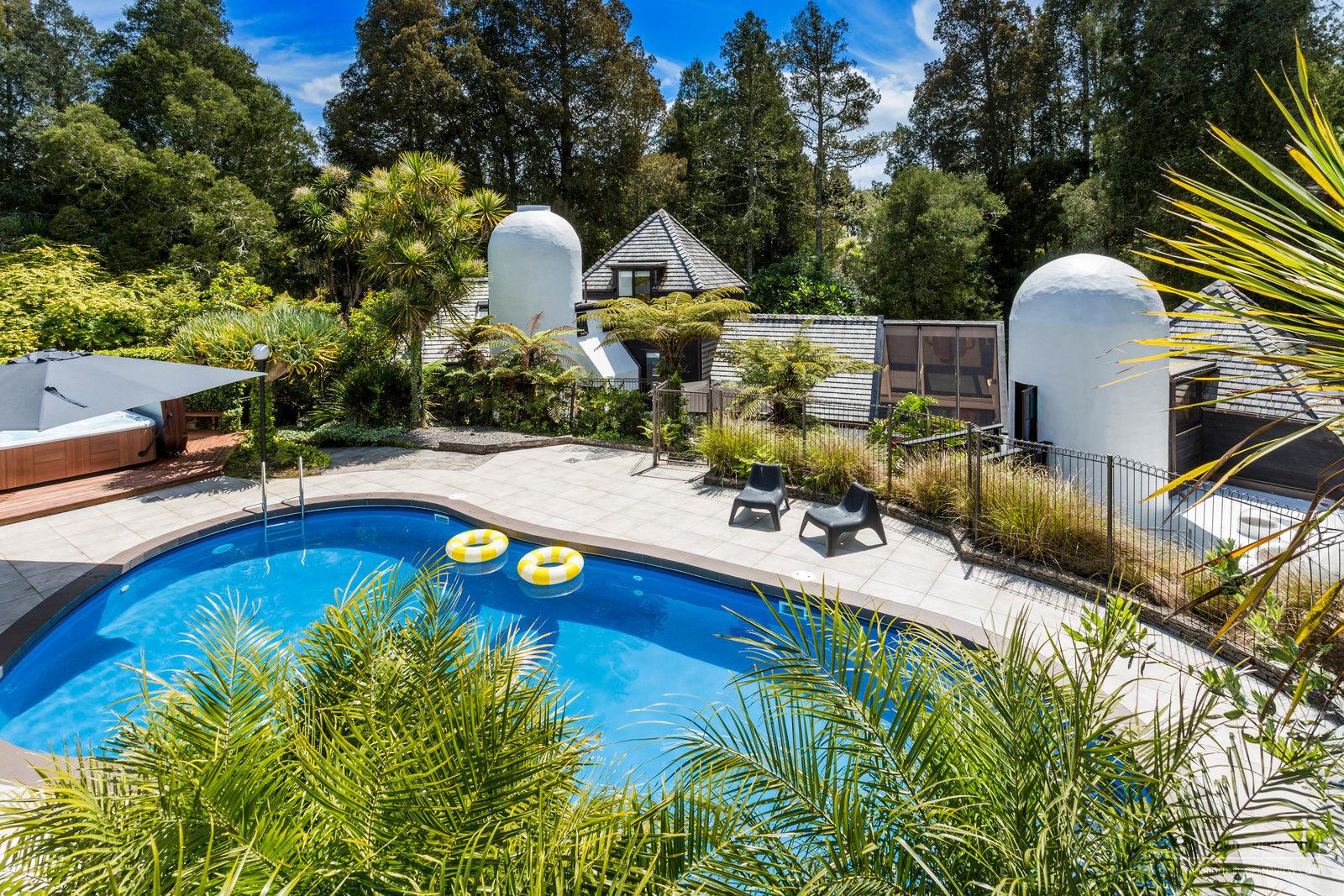 Slider image of 24 Channel View Road, Auckland