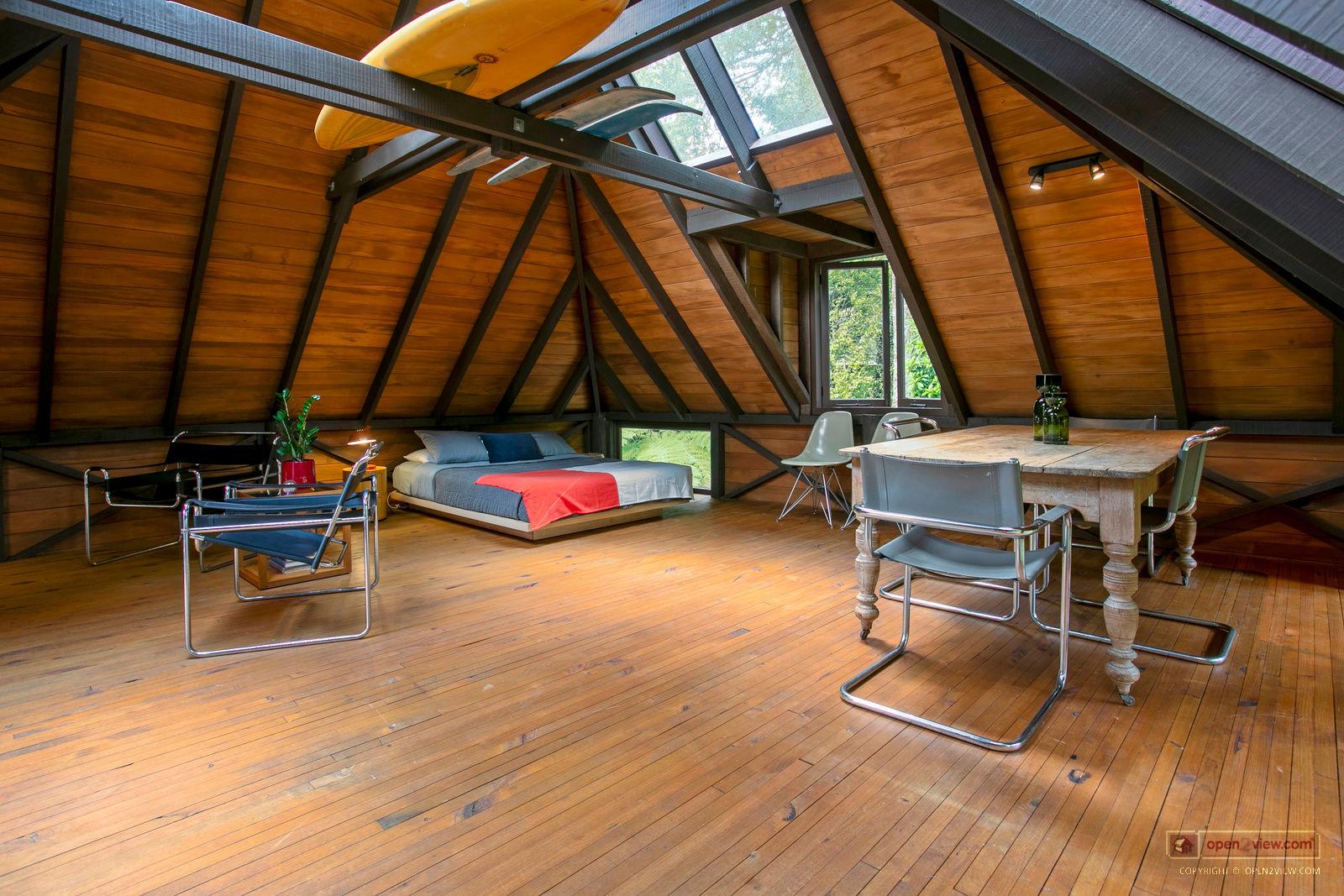 Slider image of 24 Channel View Road, Auckland