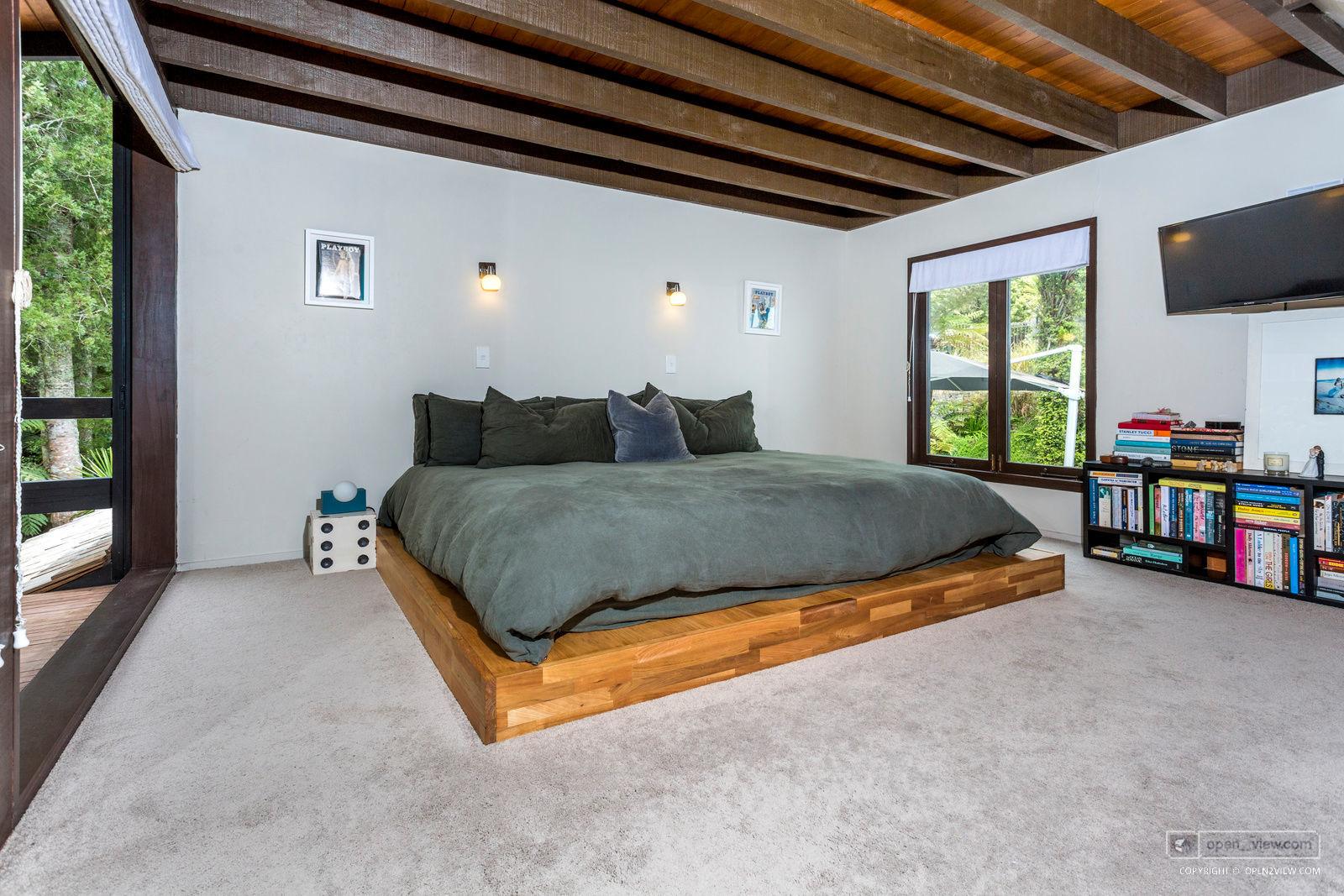 Slider image of 24 Channel View Road, Auckland