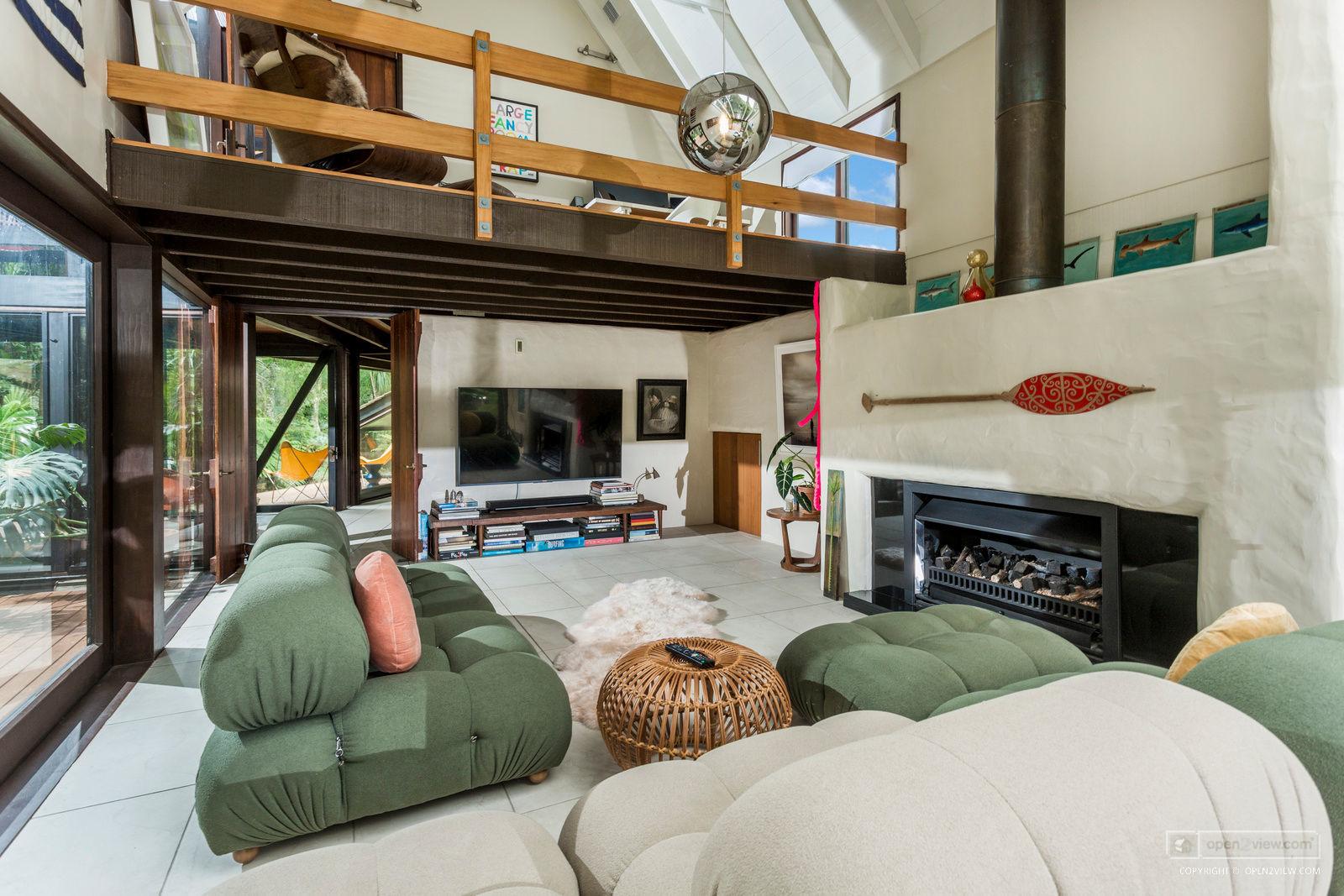 Slider image of 24 Channel View Road, Auckland