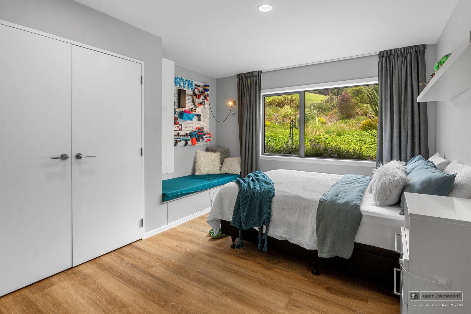 Slider image of 153 Mahoenui Valley Road, Auckland