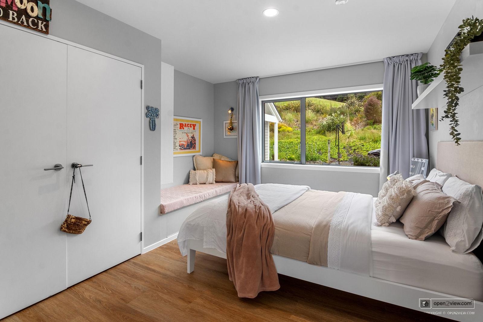 Slider image of 153 Mahoenui Valley Road, Auckland