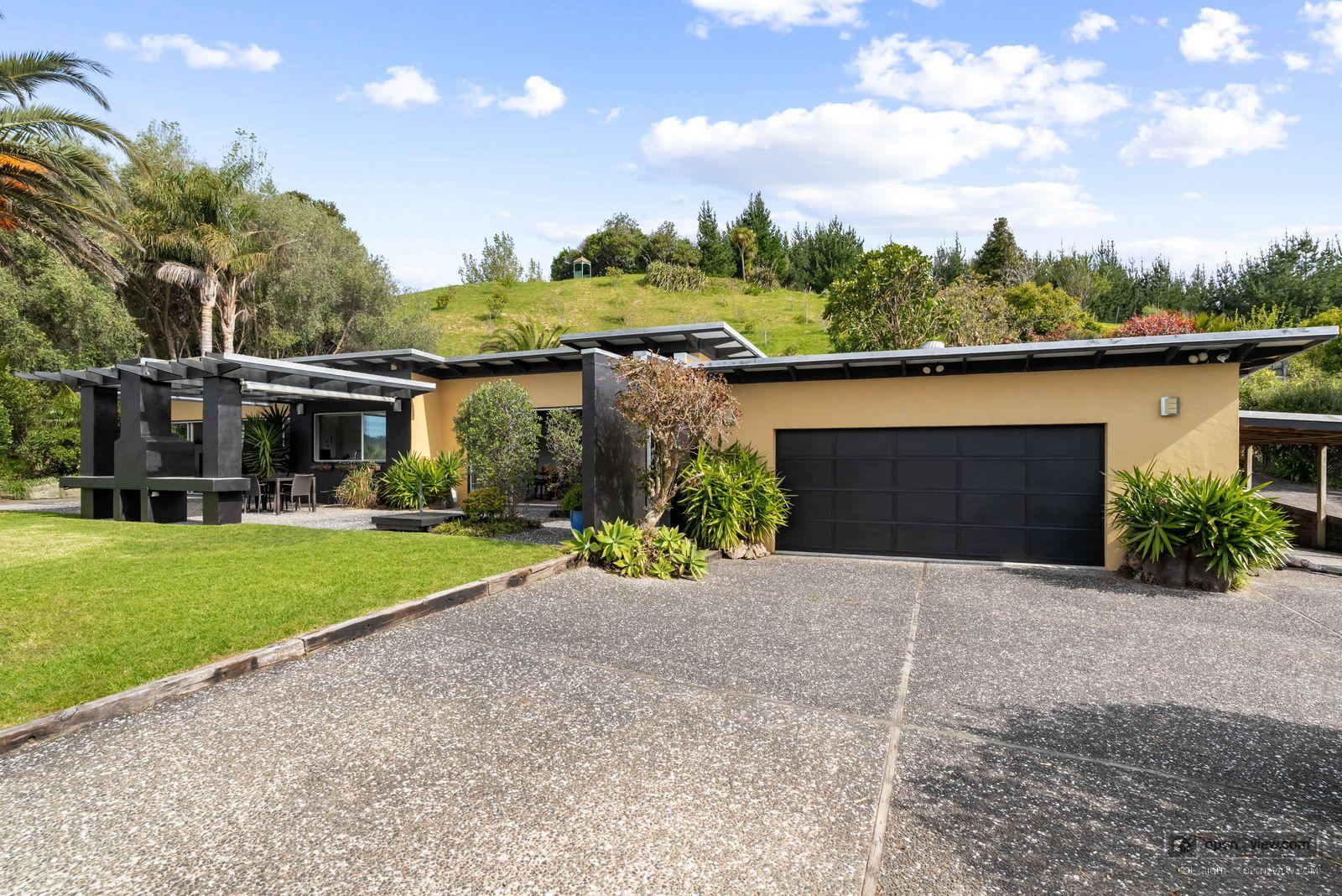 Slider image of 51 Herbert Drive, Coromandel Peninsula