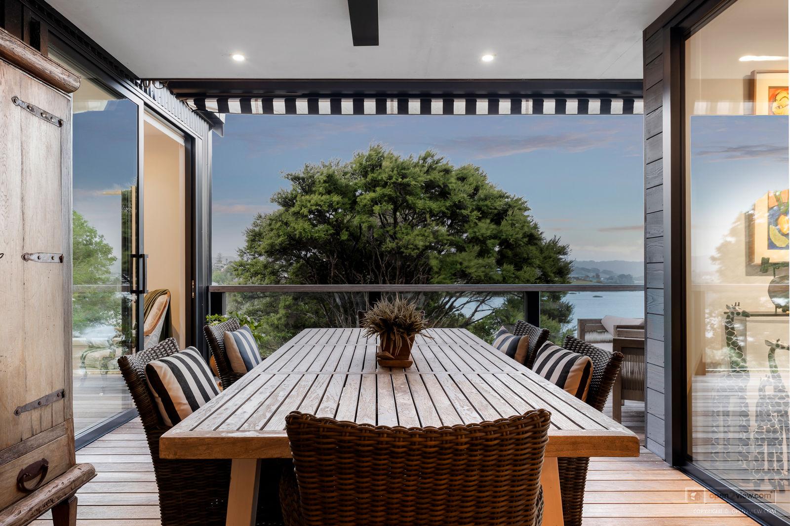 Slider image of 19 Kanuka Road, Auckland