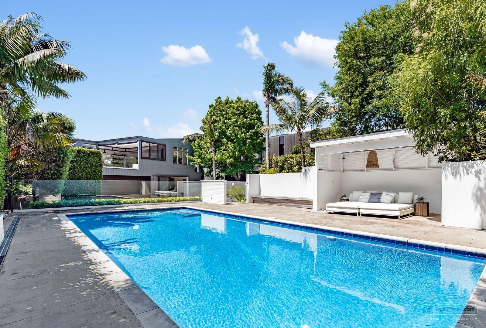 Featured image of 27 Hauraki Road, Auckland