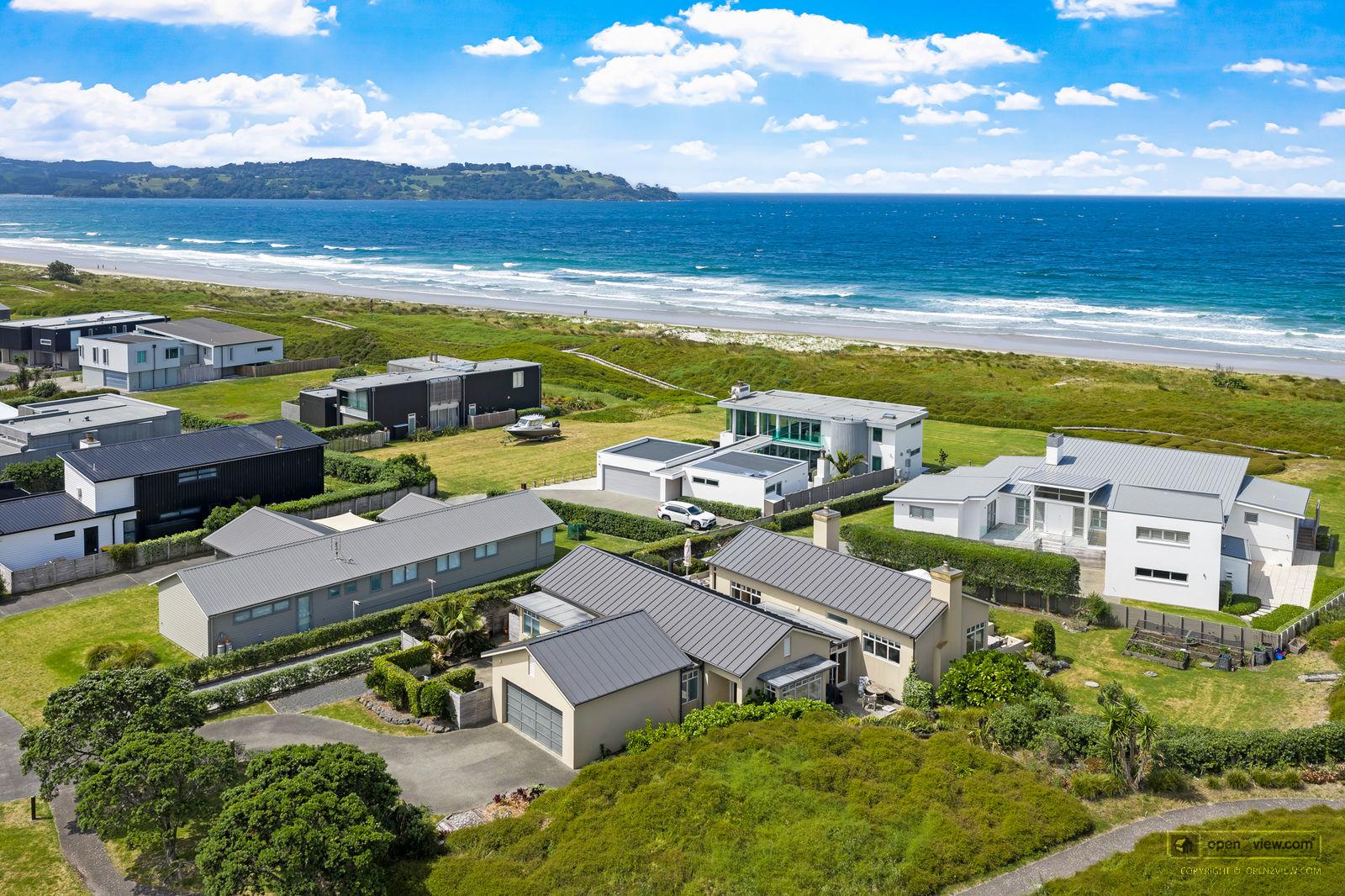 Slider image of 89 Kewai Street, Auckland