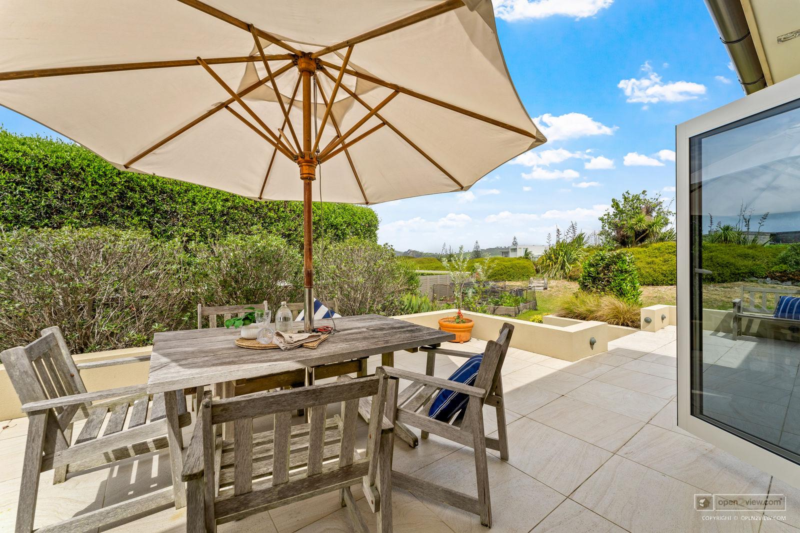 Slider image of 89 Kewai Street, Auckland