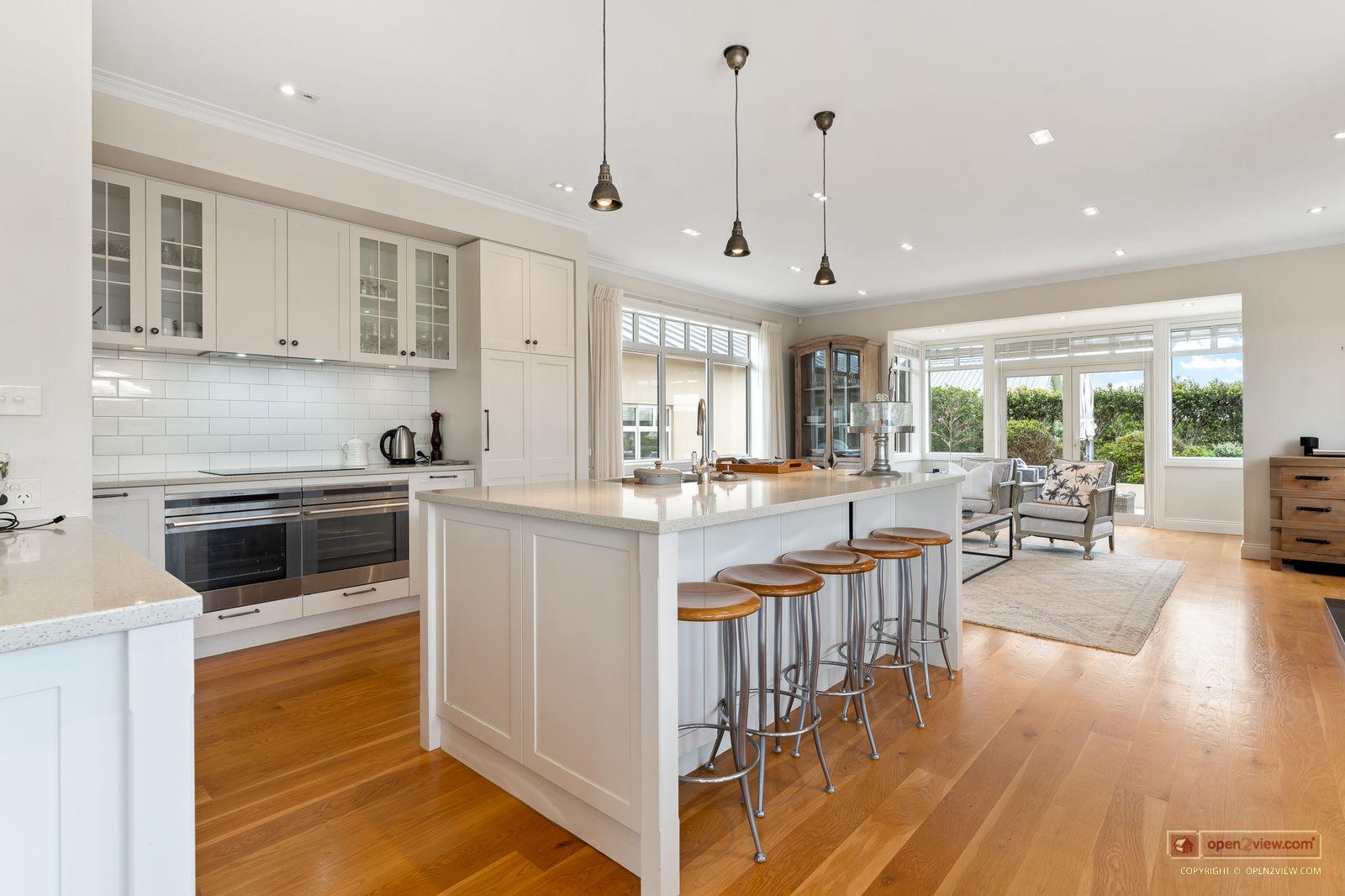 Slider image of 89 Kewai Street, Auckland