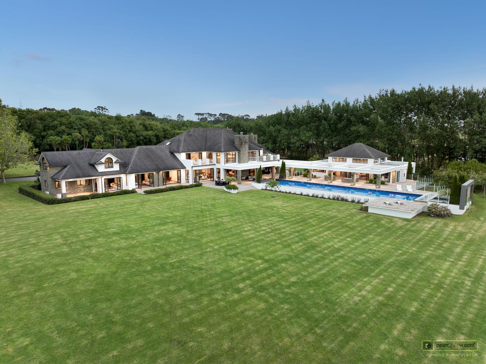 Slider image of 60A Goldflats Lane, Auckland