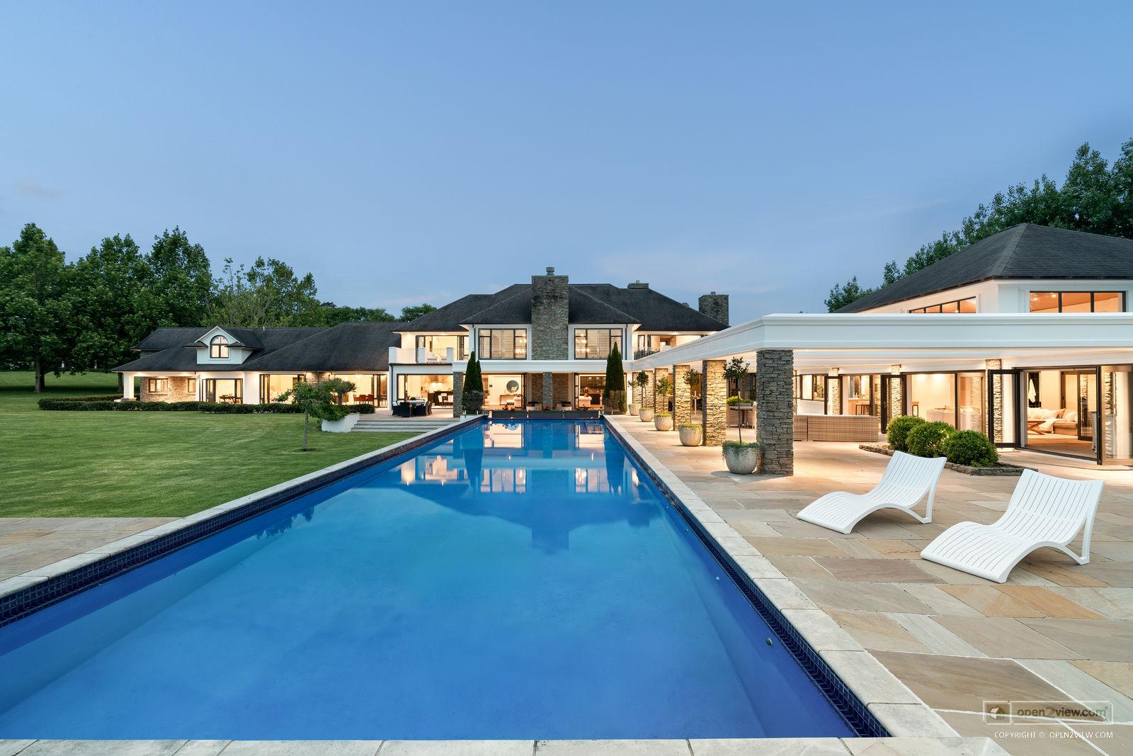 Featured image of 60A Goldflats Lane, Auckland