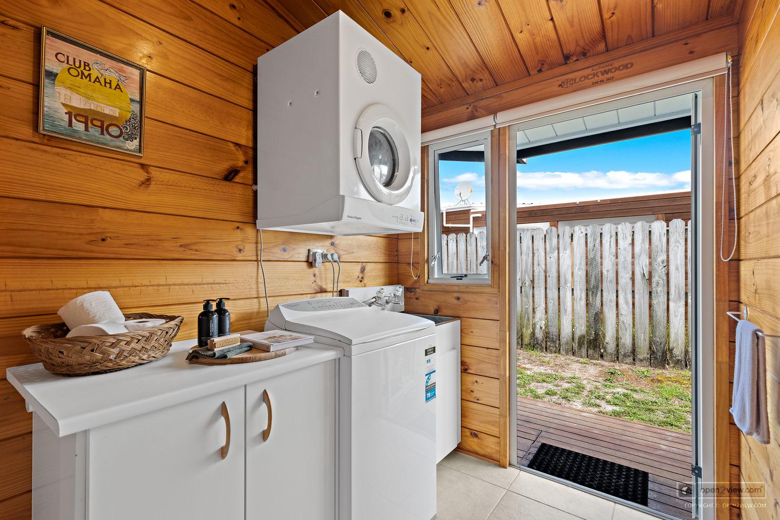 Slider image of 15 Ruby Cove, Auckland