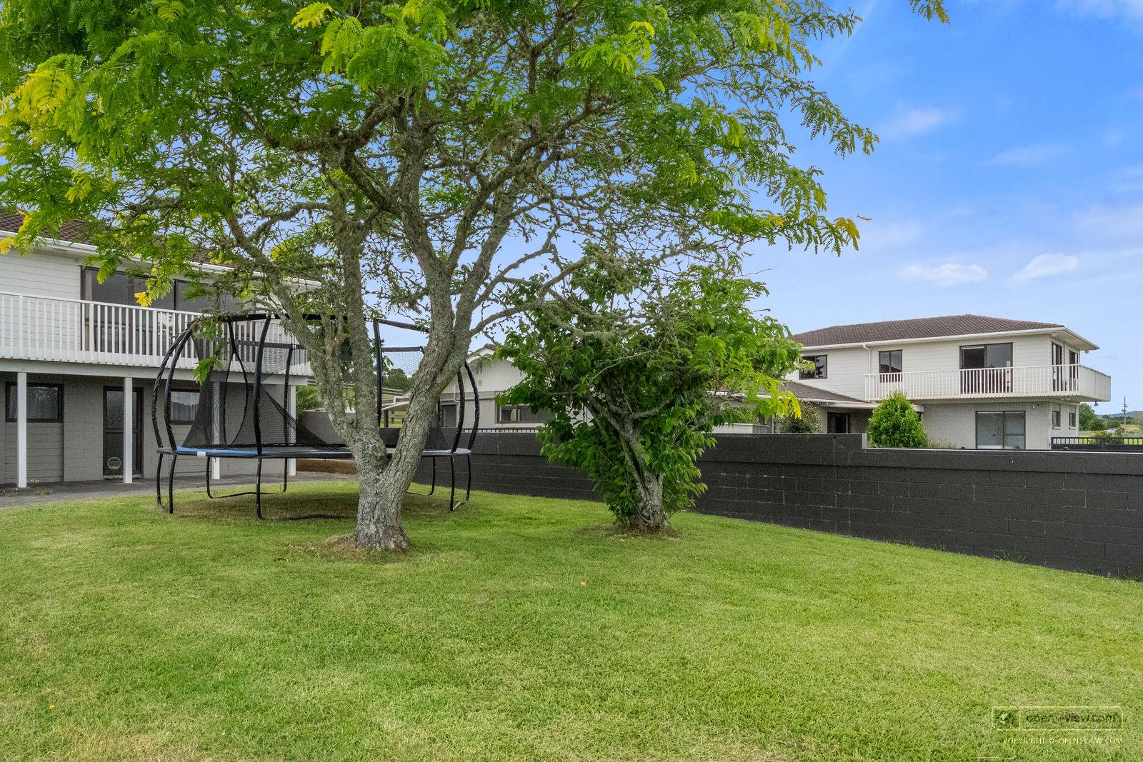 Slider image of 51 Glenmore Road, Auckland