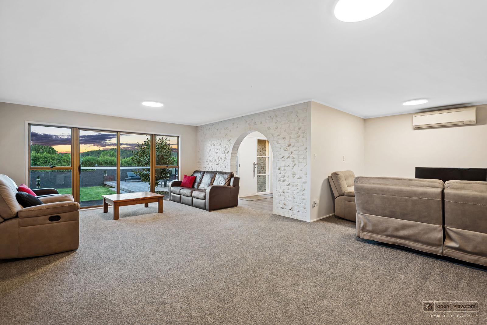 Slider image of 51 Glenmore Road, Auckland