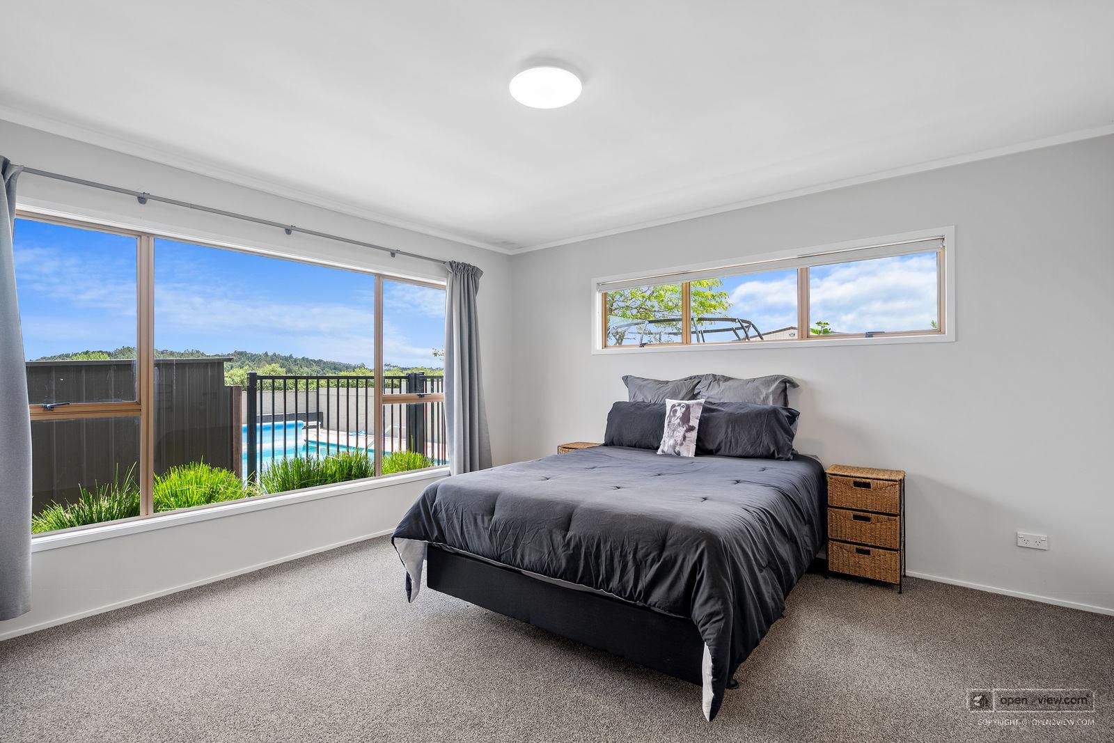 Slider image of 51 Glenmore Road, Auckland