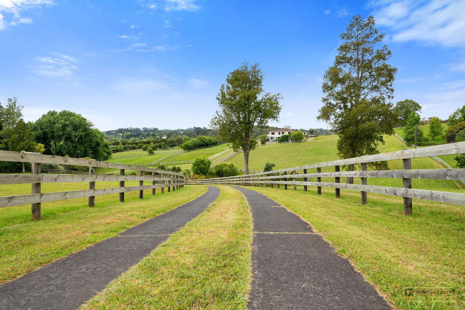 Slider image of 51 Glenmore Road, Auckland
