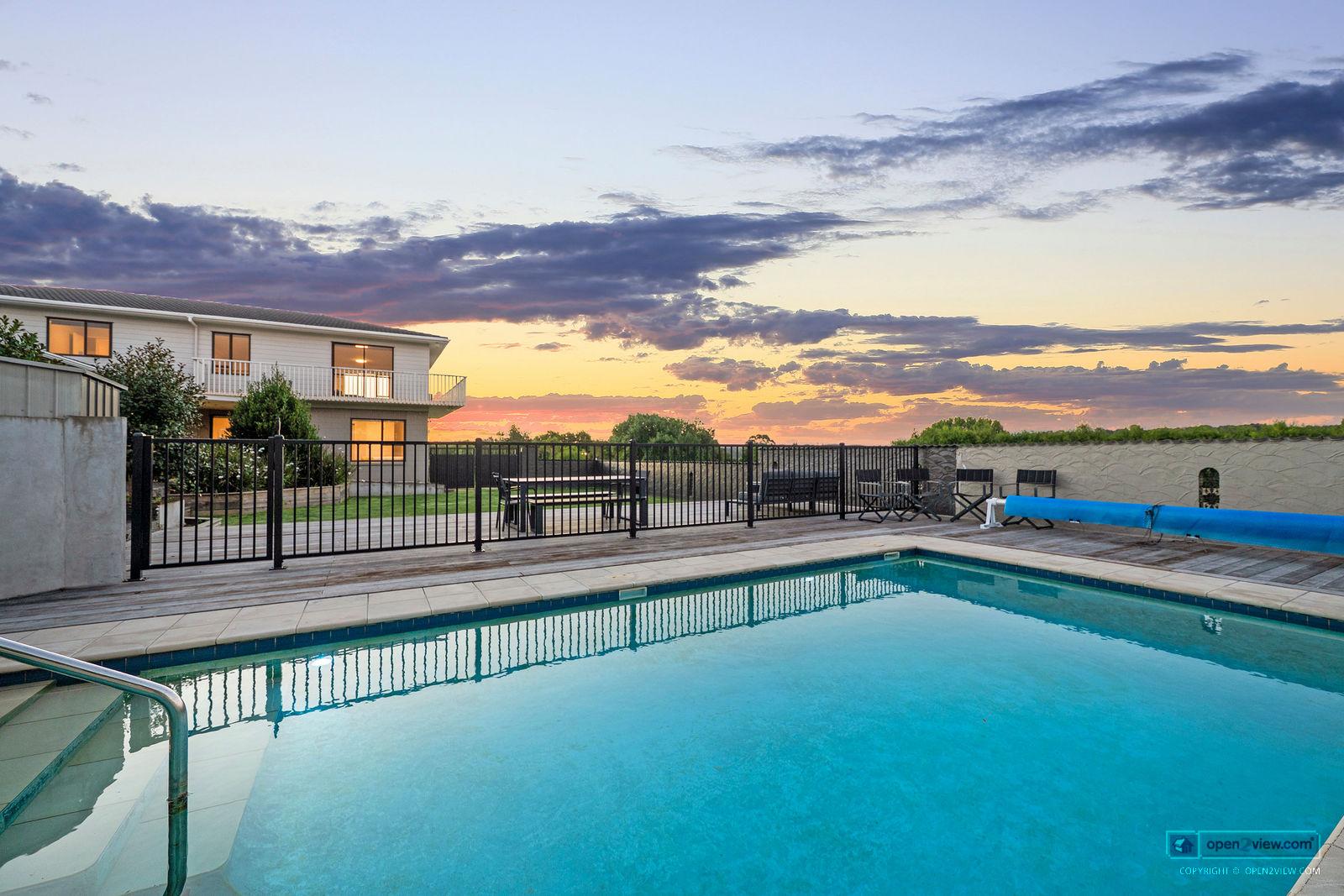 Slider image of 51 Glenmore Road, Auckland