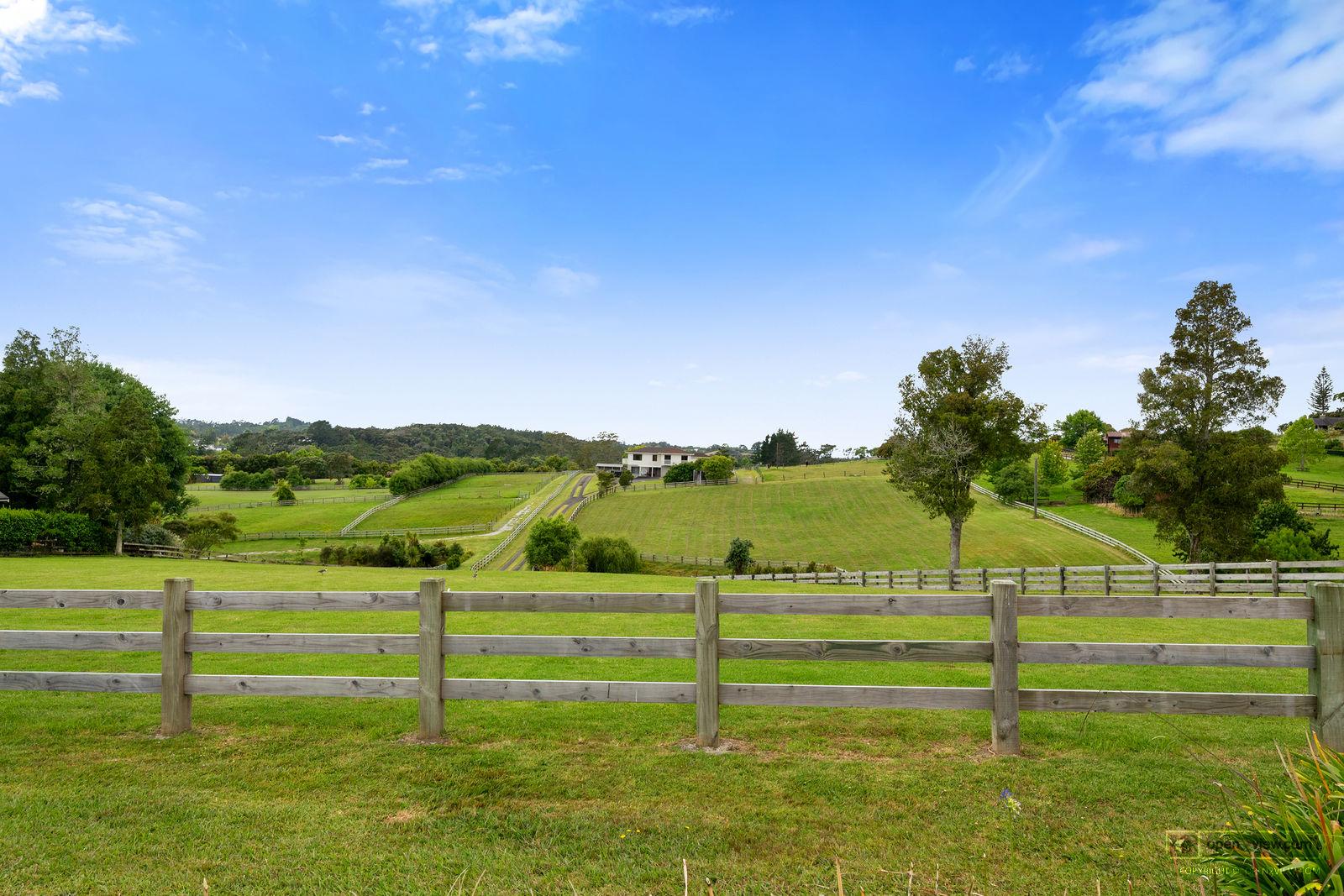 Slider image of 51 Glenmore Road, Auckland