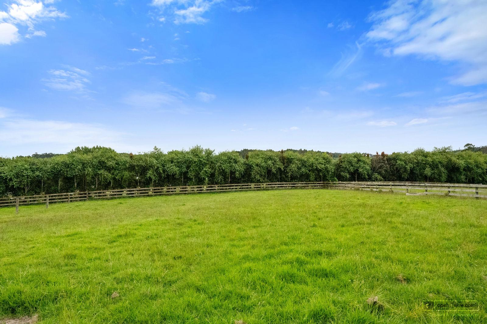 Slider image of 51 Glenmore Road, Auckland