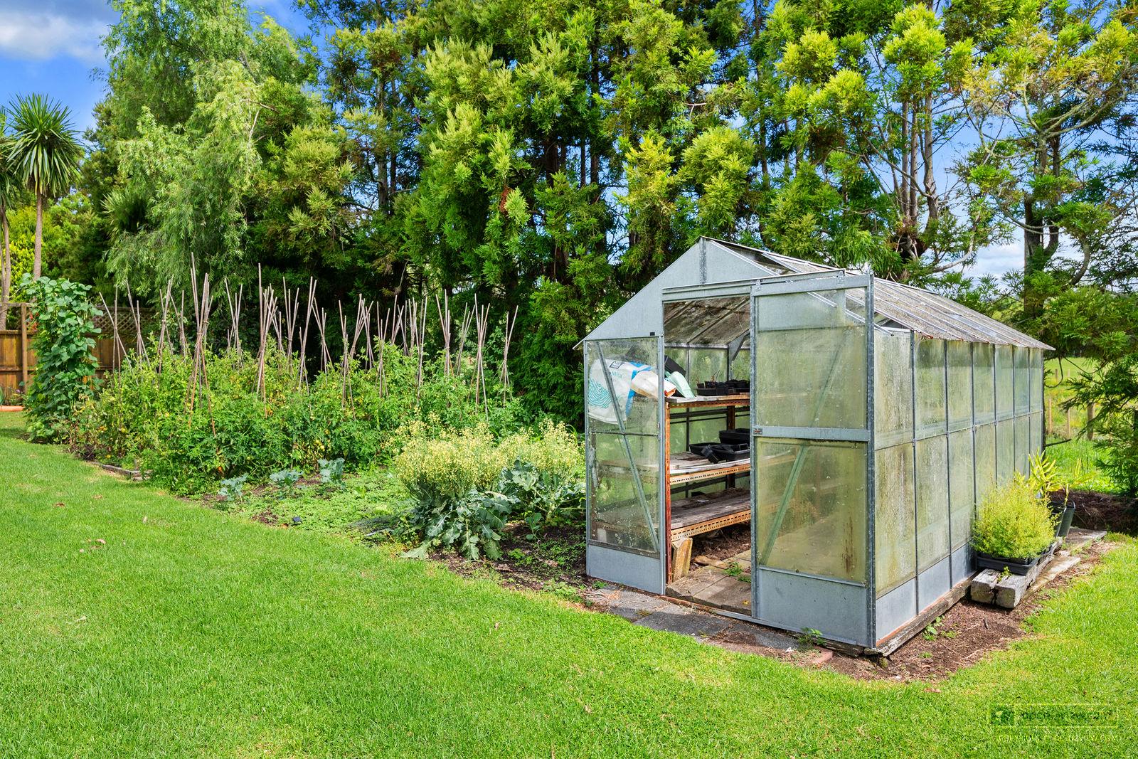 Slider image of 448 Coatesville-riverhead Highway, Auckland