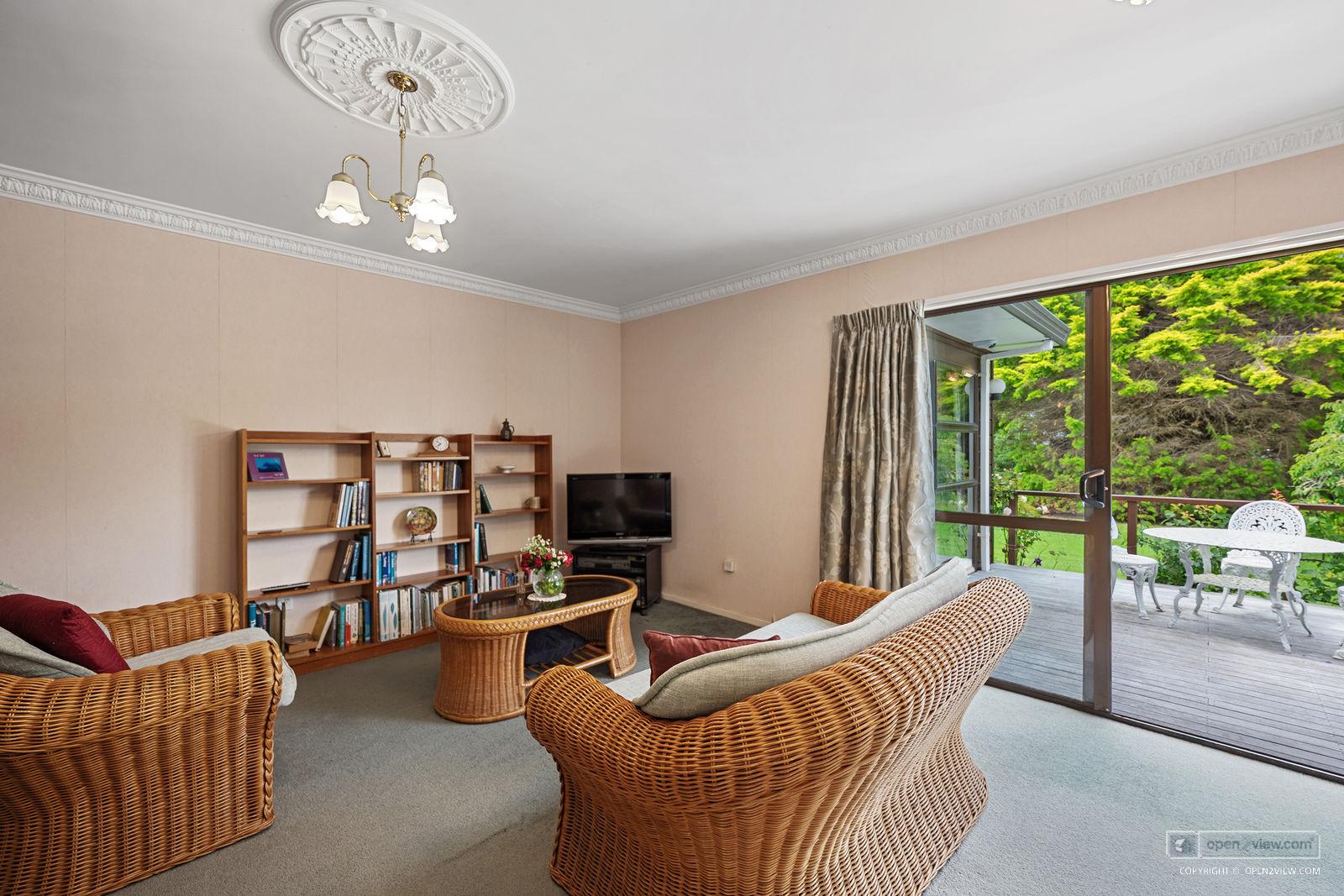 Slider image of 448 Coatesville-riverhead Highway, Auckland