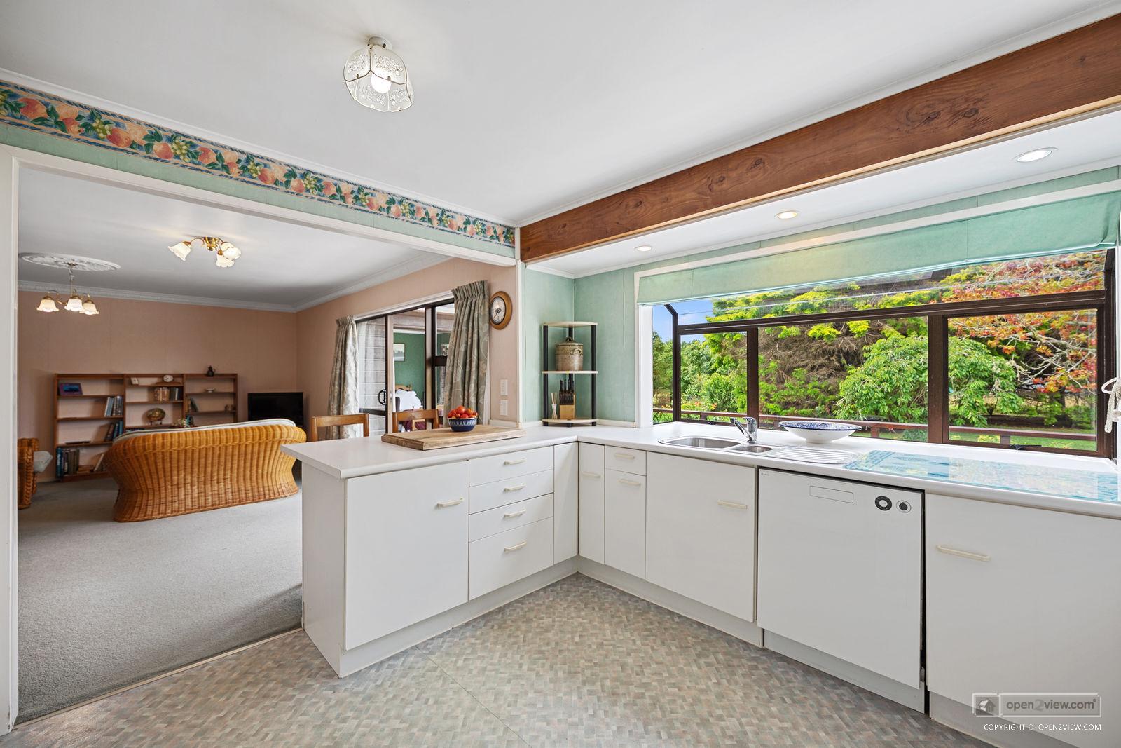 Slider image of 448 Coatesville-riverhead Highway, Auckland