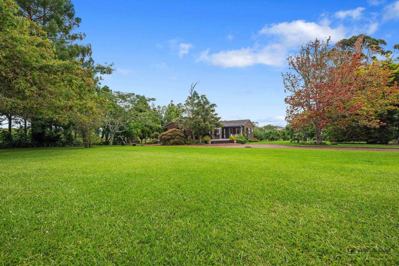 Slider image of 448 Coatesville-riverhead Highway, Auckland