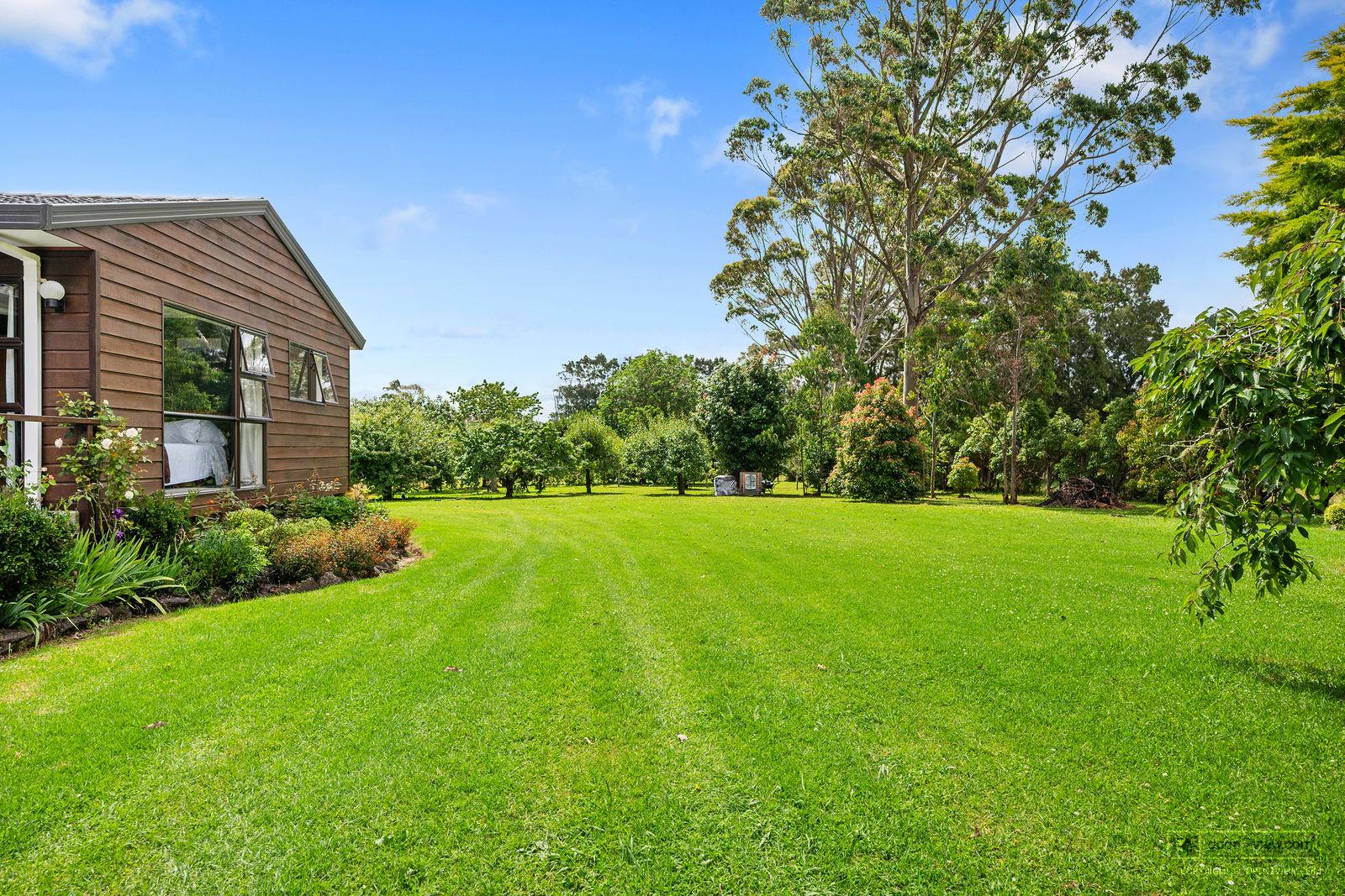 Slider image of 448 Coatesville-riverhead Highway, Auckland