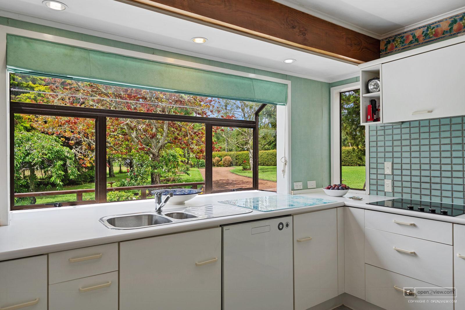 Slider image of 448 Coatesville-riverhead Highway, Auckland