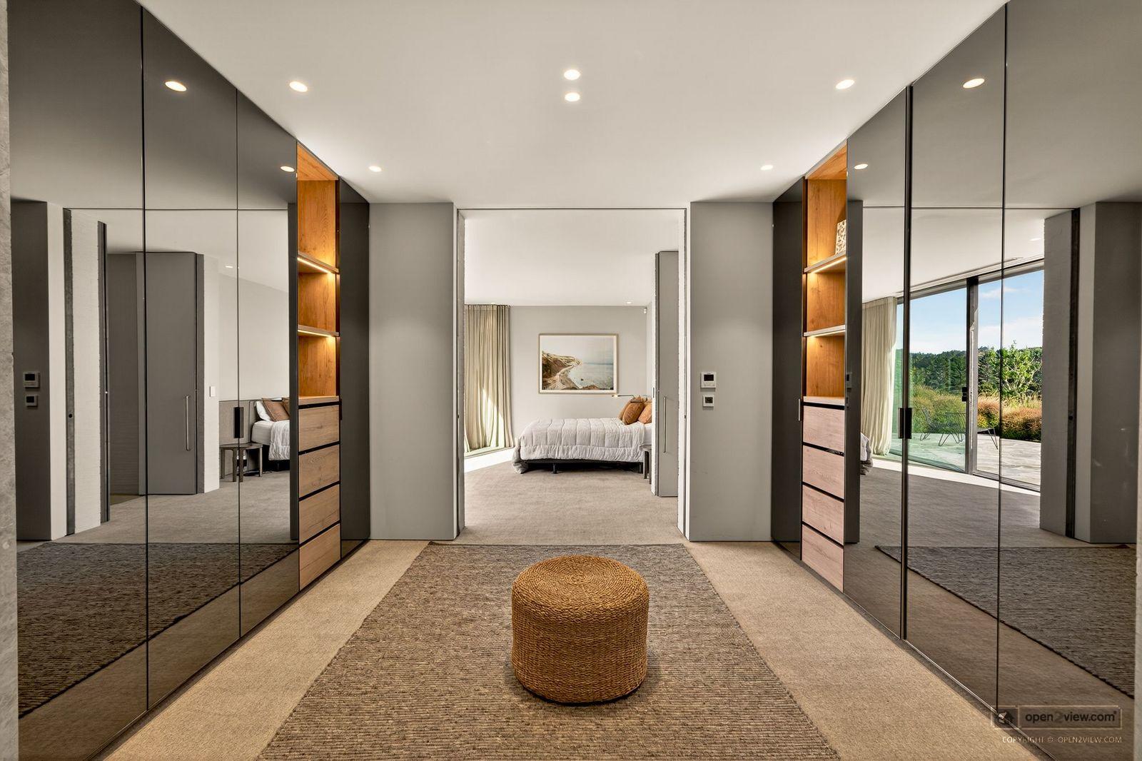 Slider image of 148 Mahoenui Valley Road, Auckland