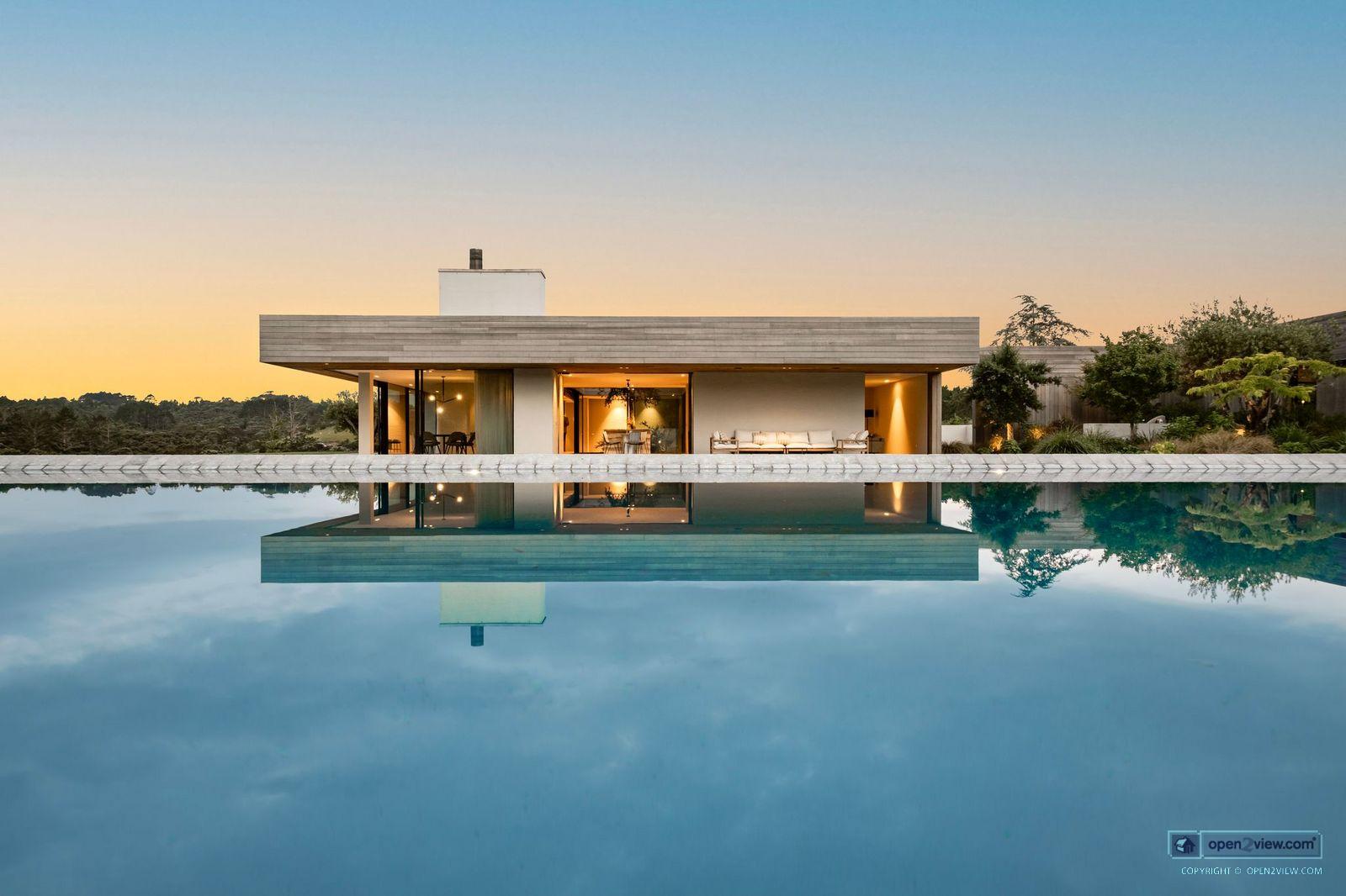 Slider image of 148 Mahoenui Valley Road, Auckland