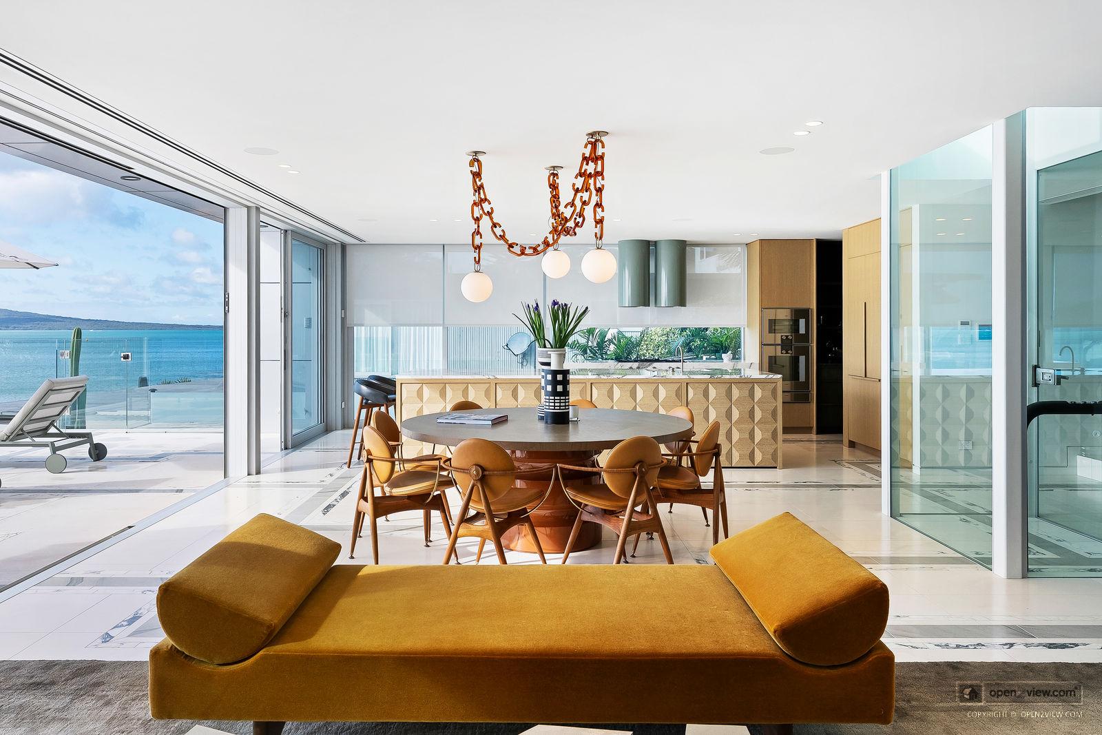 Slider image of 7 Rarere Road, Auckland