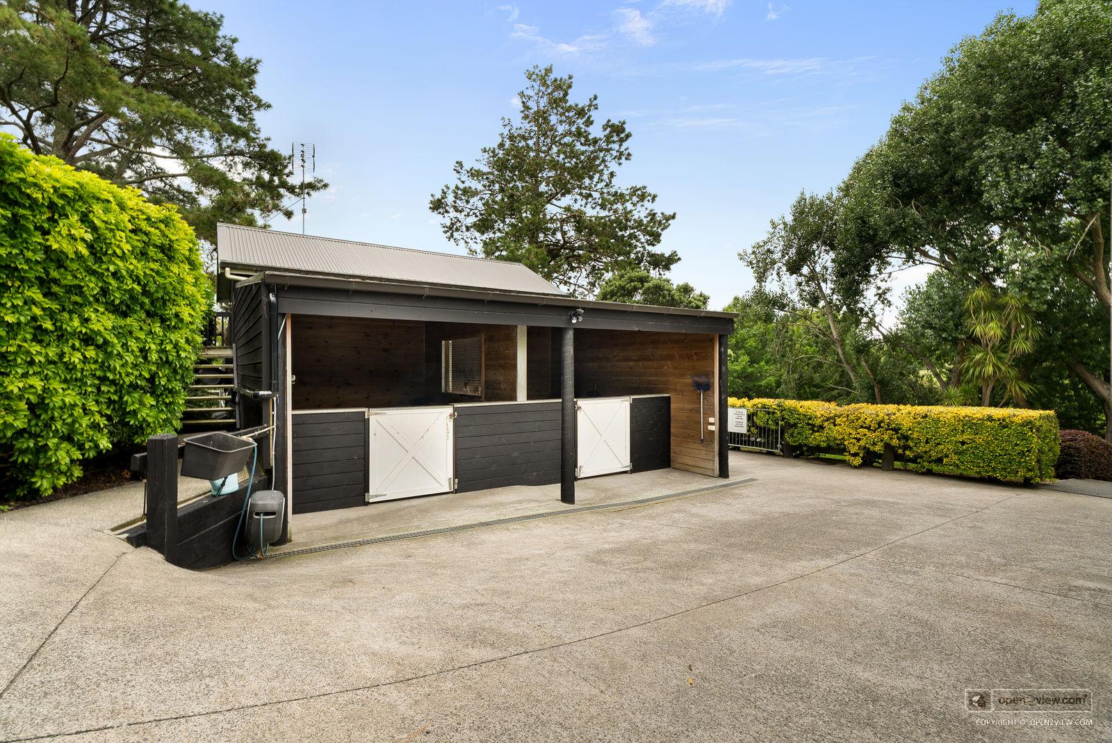Slider image of 39 Glenmore Road, Auckland